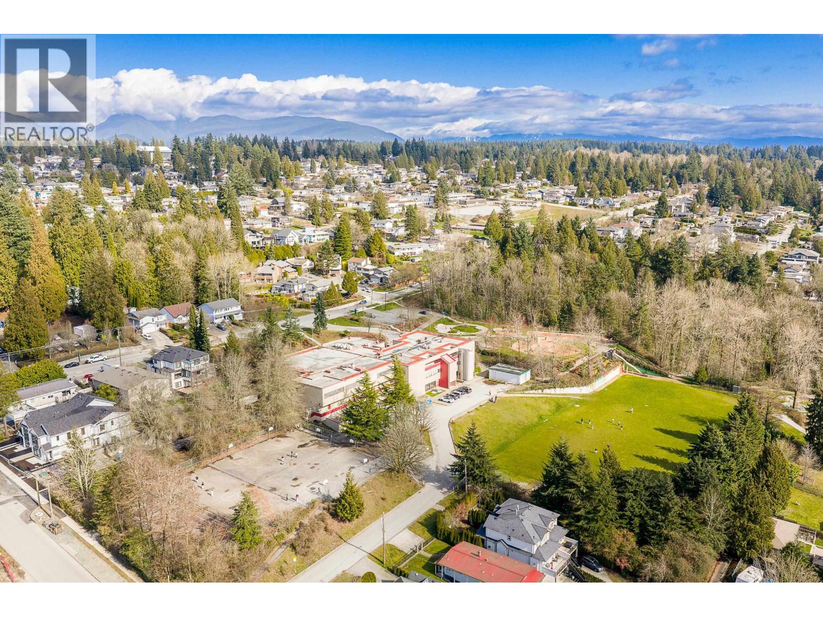 1120 Hachey Avenue, Coquitlam, British Columbia  V3K 2H4 - Photo 37 - R3113940