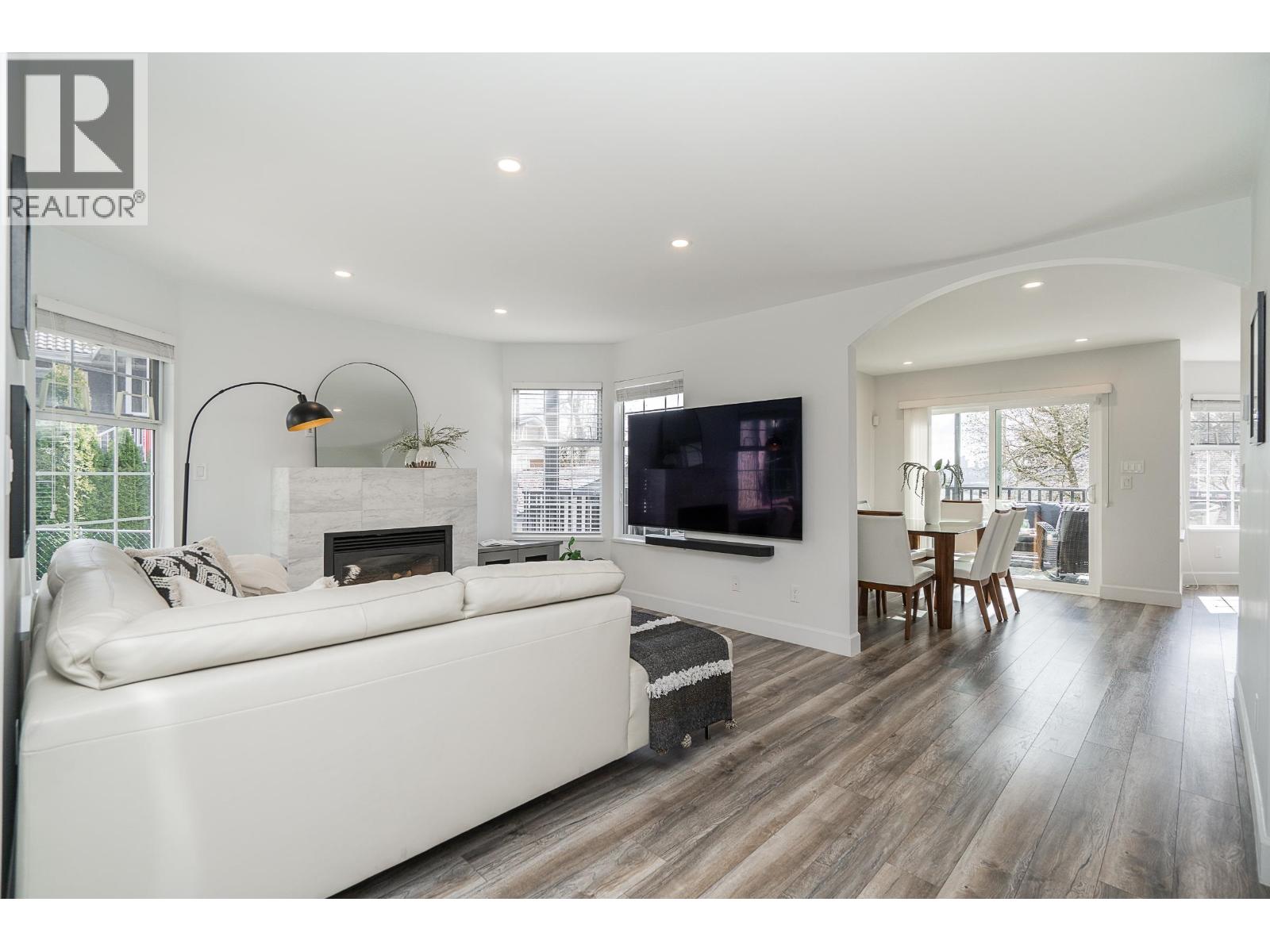 1120 Hachey Avenue, Coquitlam, British Columbia  V3K 2H4 - Photo 6 - R3113940