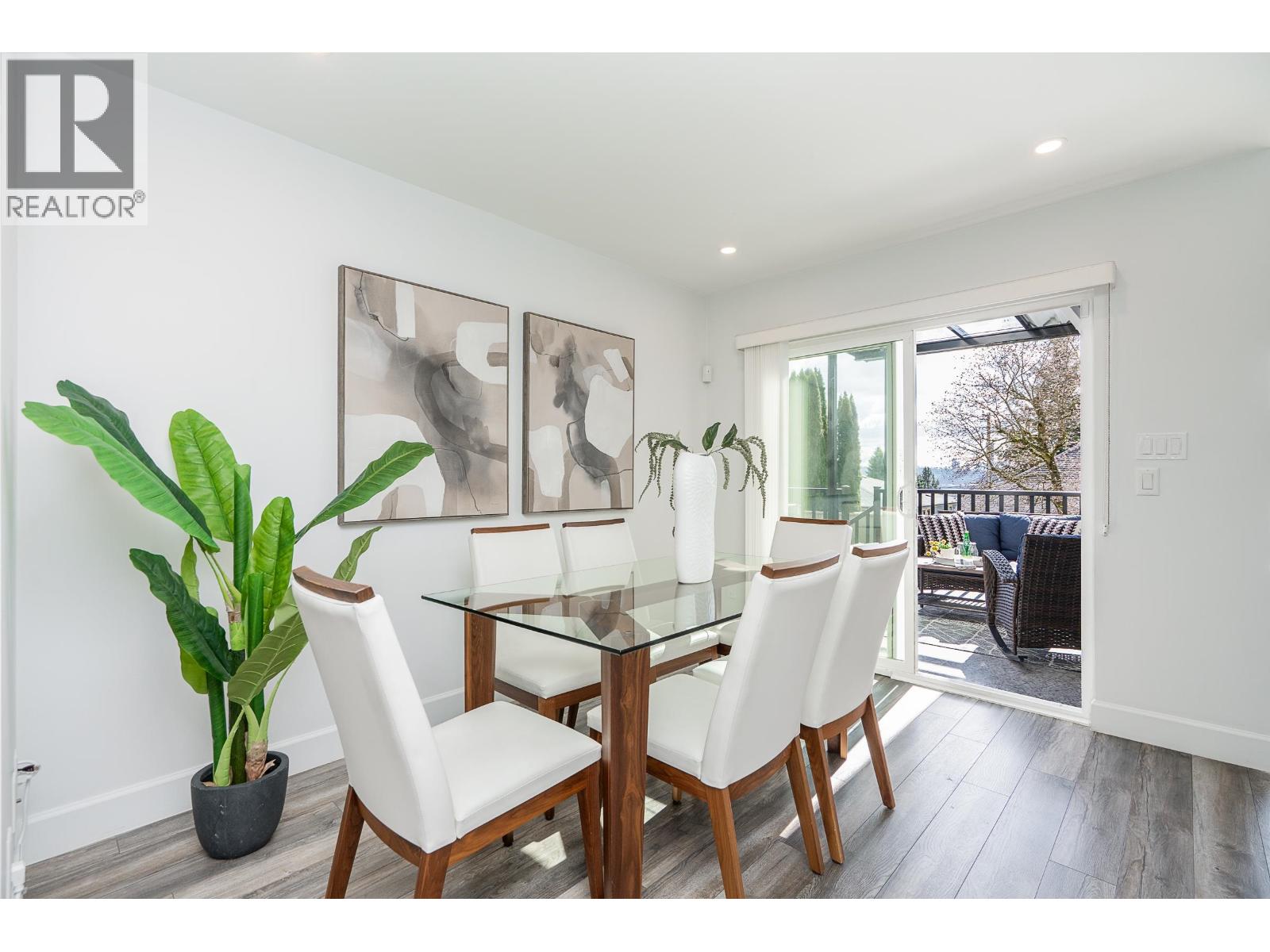 1120 Hachey Avenue, Coquitlam, British Columbia  V3K 2H4 - Photo 7 - R3113940