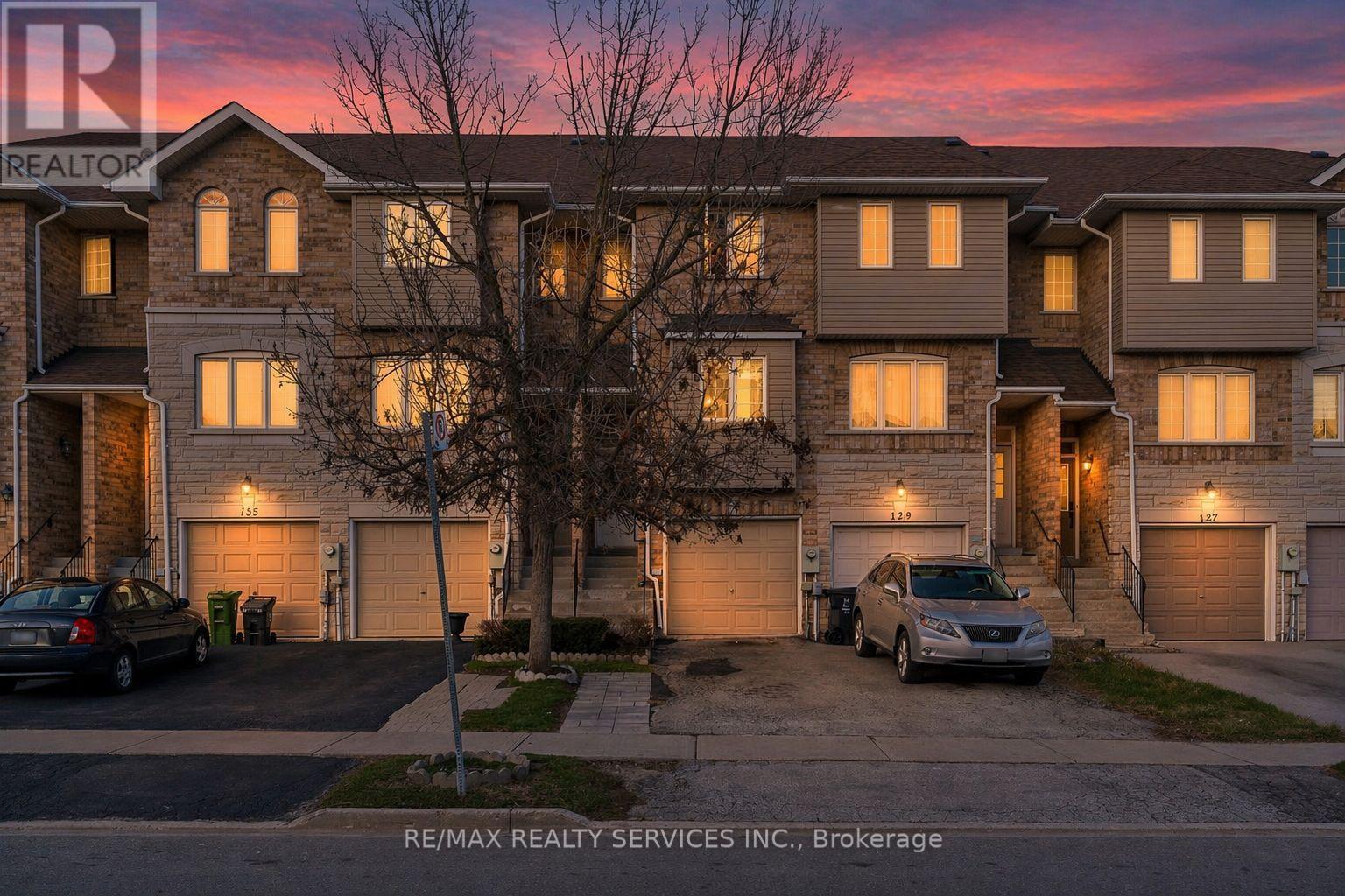 131 CHARLTON SETTLEMENT AVENUE, Toronto, Ontario