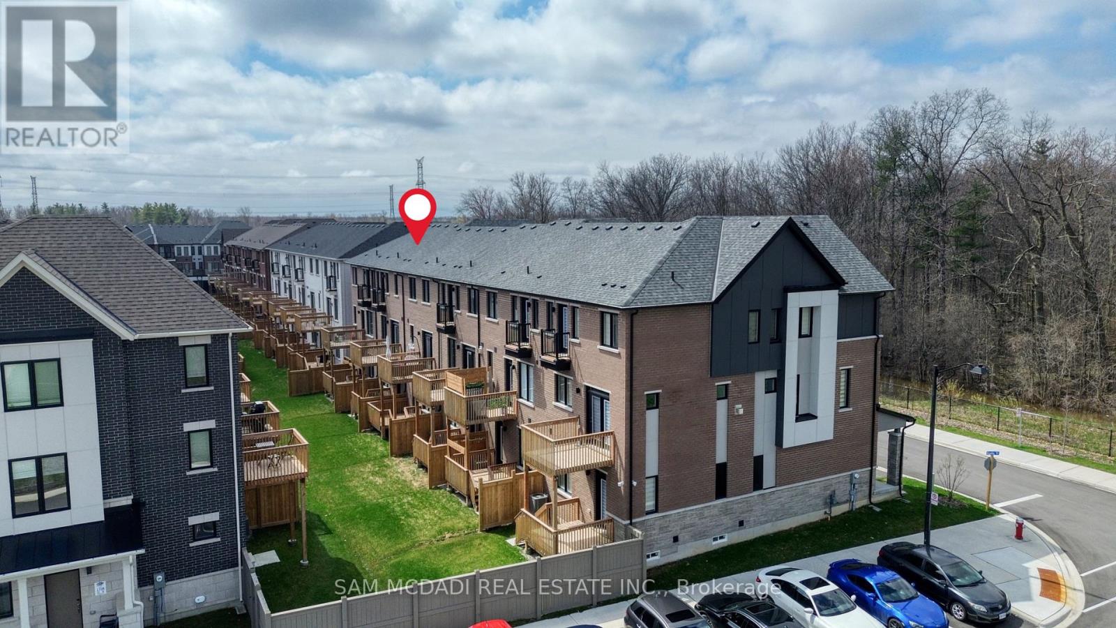 4068 Kadic Terrace, Mississauga, Ontario  L5M 2S8 - Photo 3 - W13014116