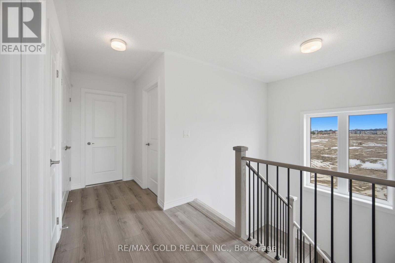 31 Watkins Road, Brampton, Ontario  L6R 4E3 - Photo 12 - W13024854