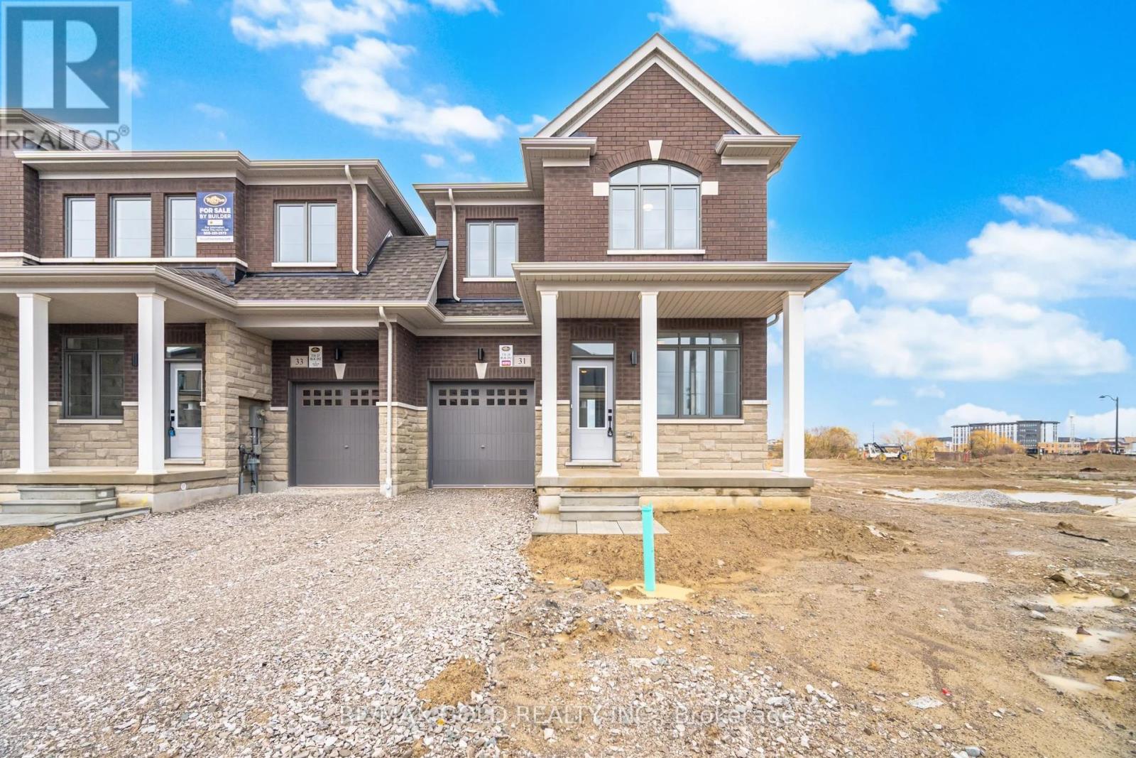 31 Watkins Road, Brampton, Ontario  L6R 4E3 - Photo 1 - W13024854