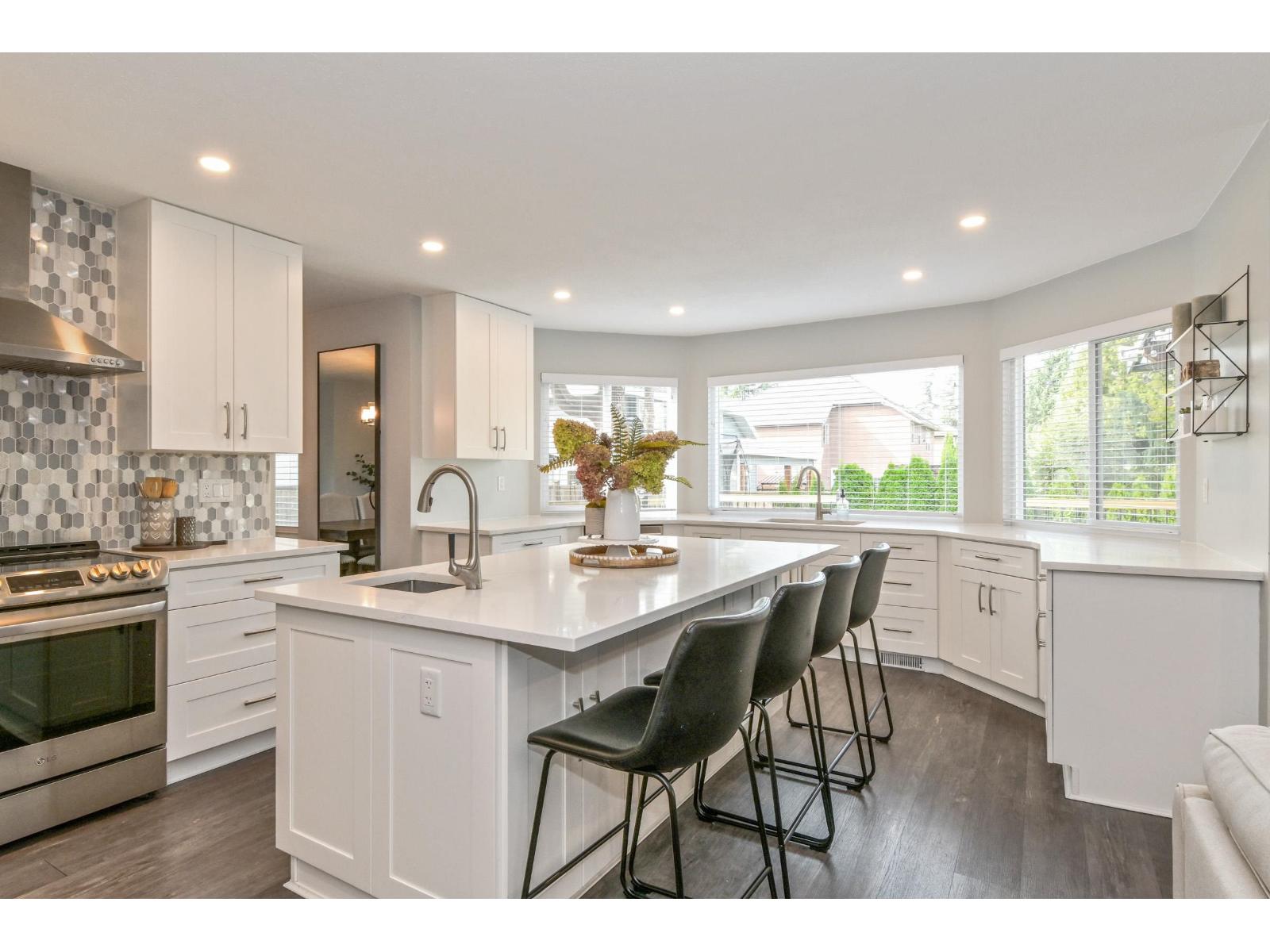 5865 169 Street, Surrey, British Columbia  V3S 7A1 - Photo 6 - R3112990