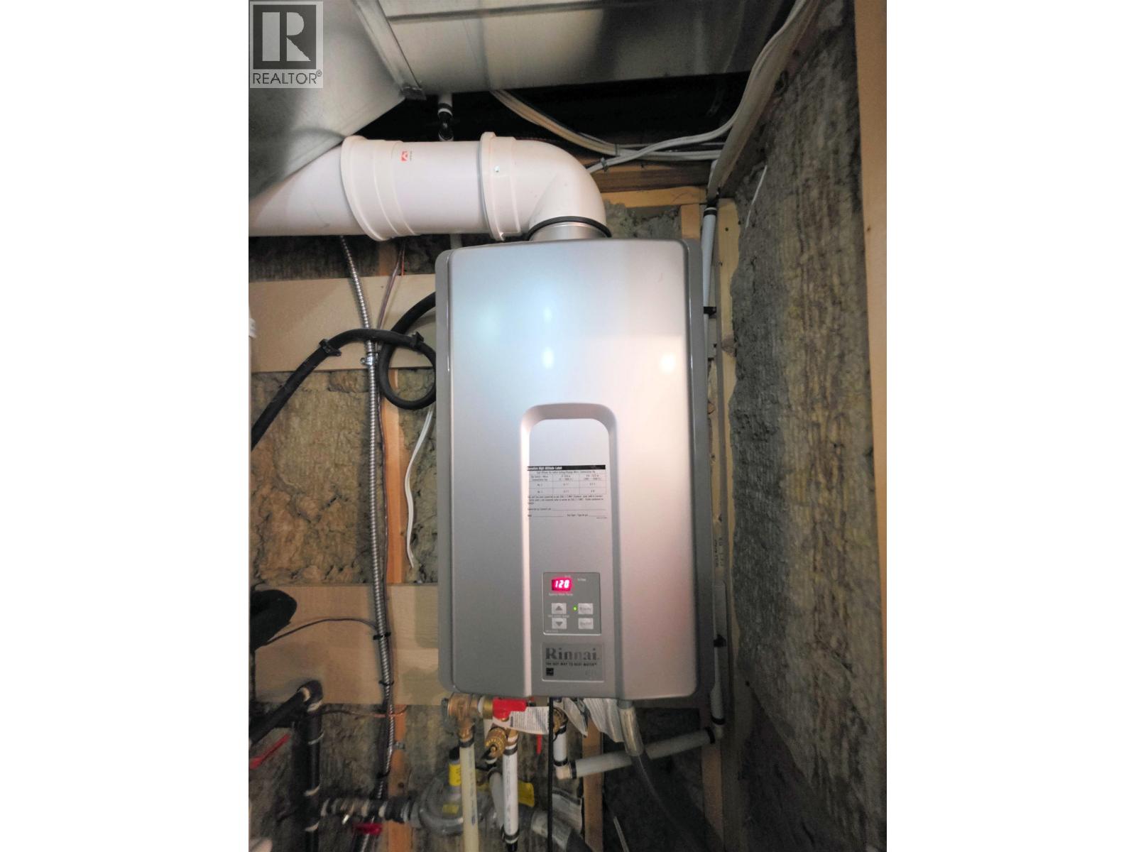 2870 Greenforest Crescent, Prince George, British Columbia  V2K 5B5 - Photo 25 - R3113992