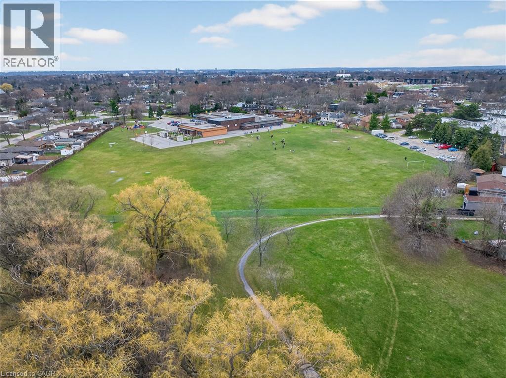 79 Prince Charles Drive, St. Catharines, Ontario  L2N 3Y8 - Photo 32 - 40822735