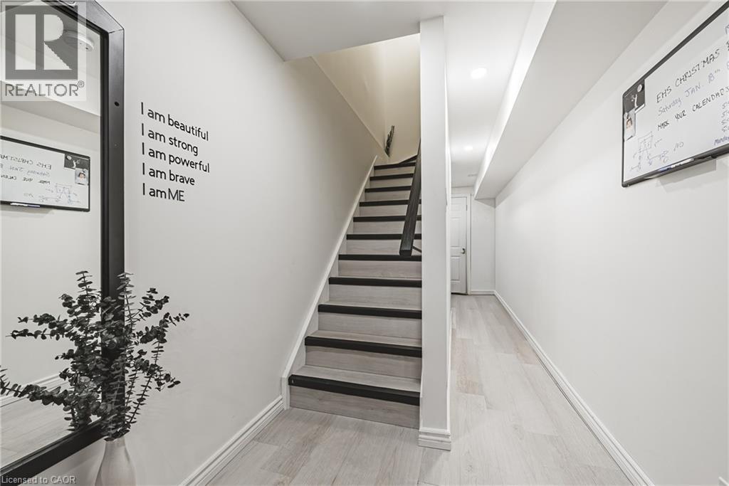 2220 Queensway Drive Unit# 4, Burlington, Ontario  L7R 0E7 - Photo 23 - 40822704