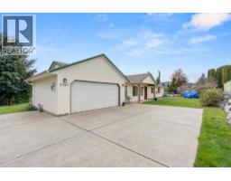6365 HOMESTEAD AVENUE, Sechelt, British Columbia