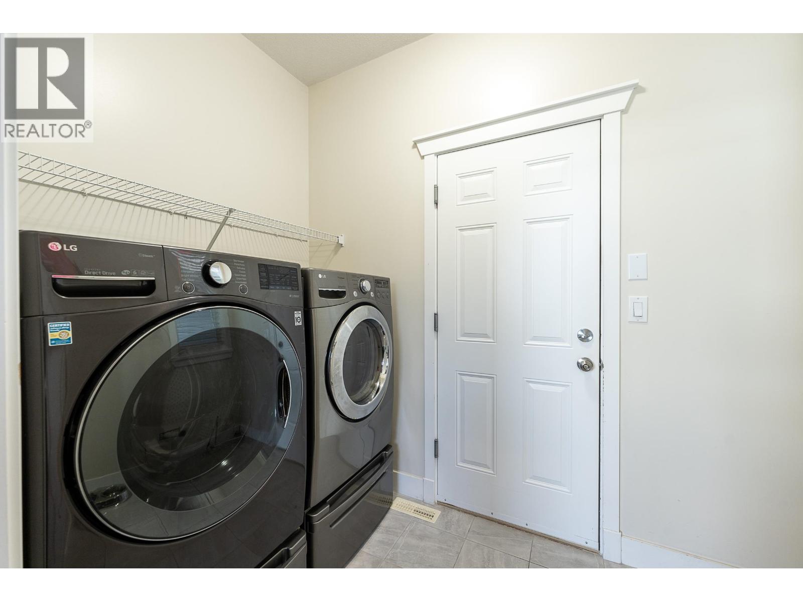 3416 Galloway Avenue, Coquitlam, British Columbia  V3E 0B8 - Photo 15 - R3113941