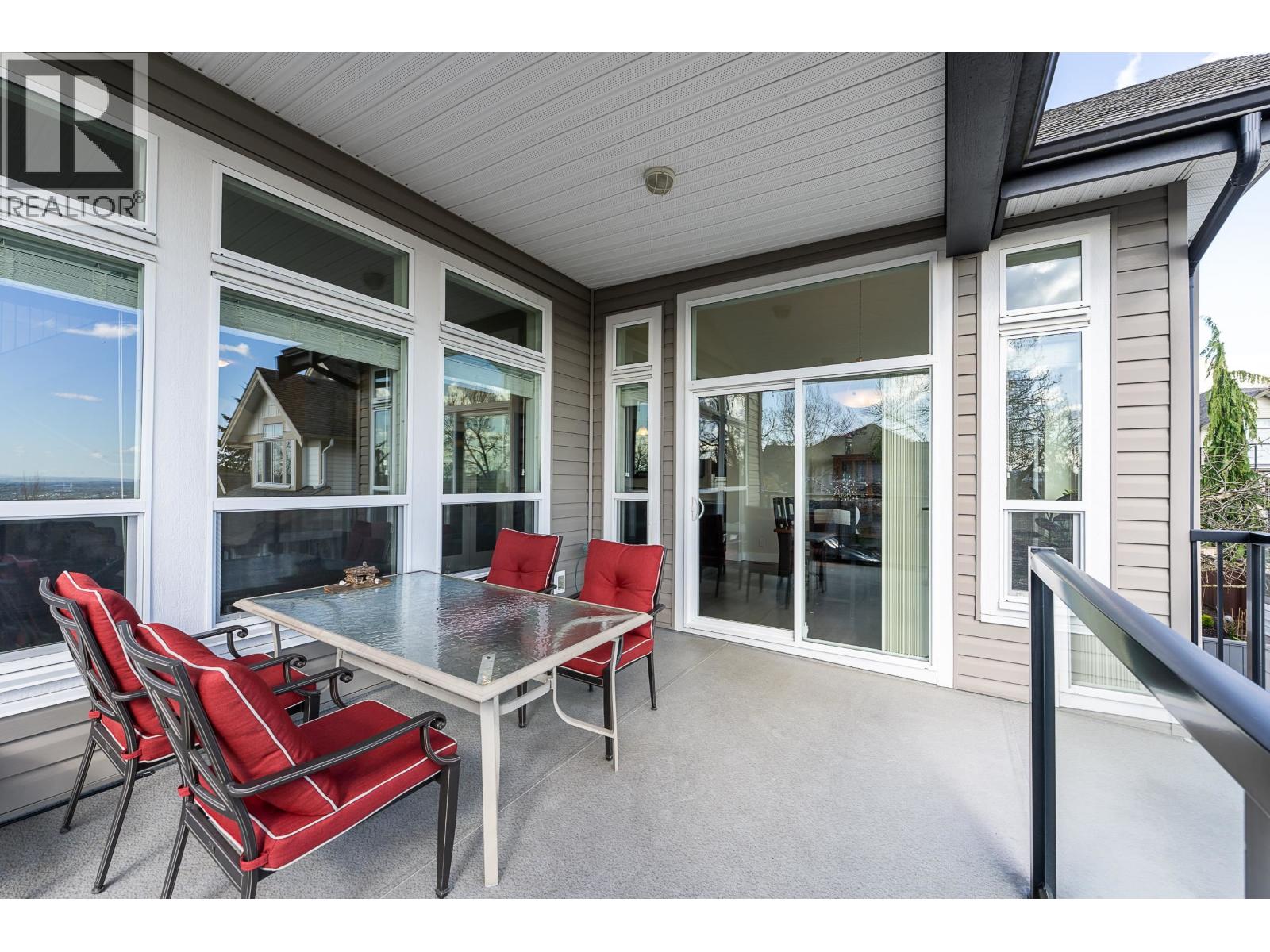 3416 Galloway Avenue, Coquitlam, British Columbia  V3E 0B8 - Photo 8 - R3113941