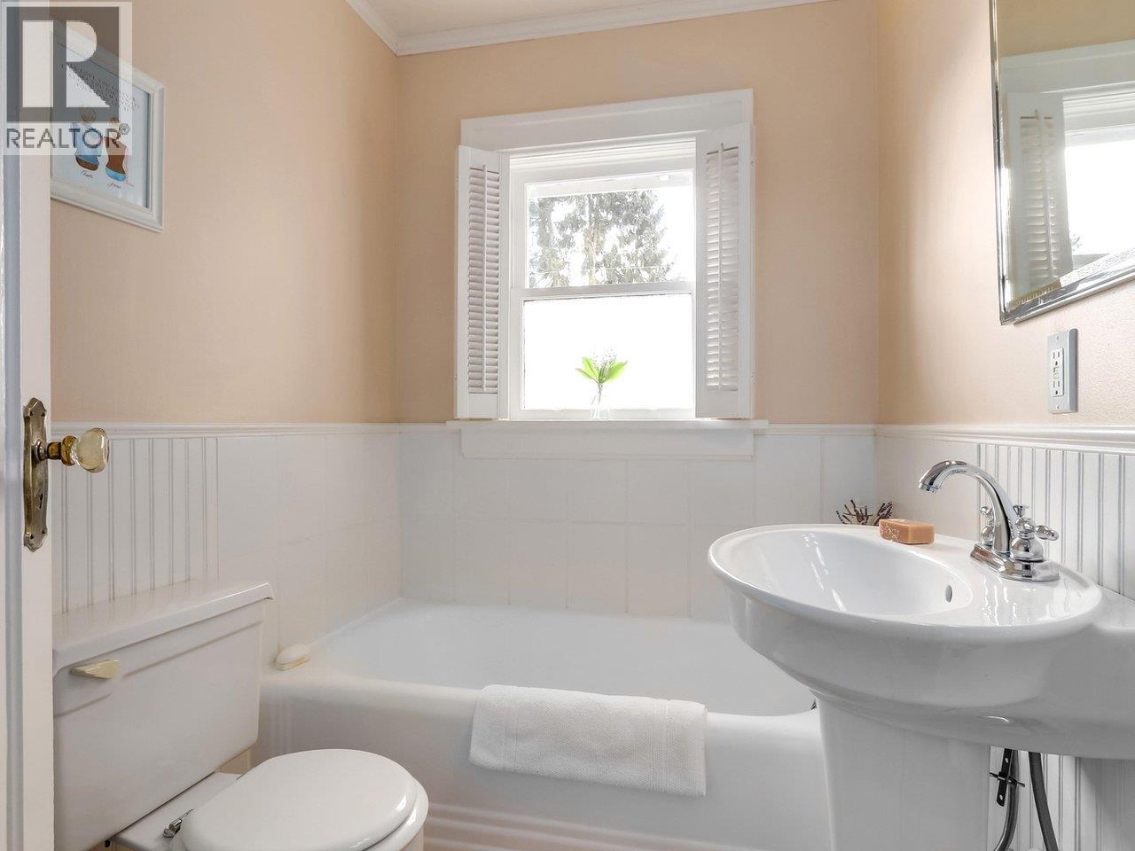 3436 W 37th Avenue, Vancouver, British Columbia  V6N 2V6 - Photo 7 - R3113952