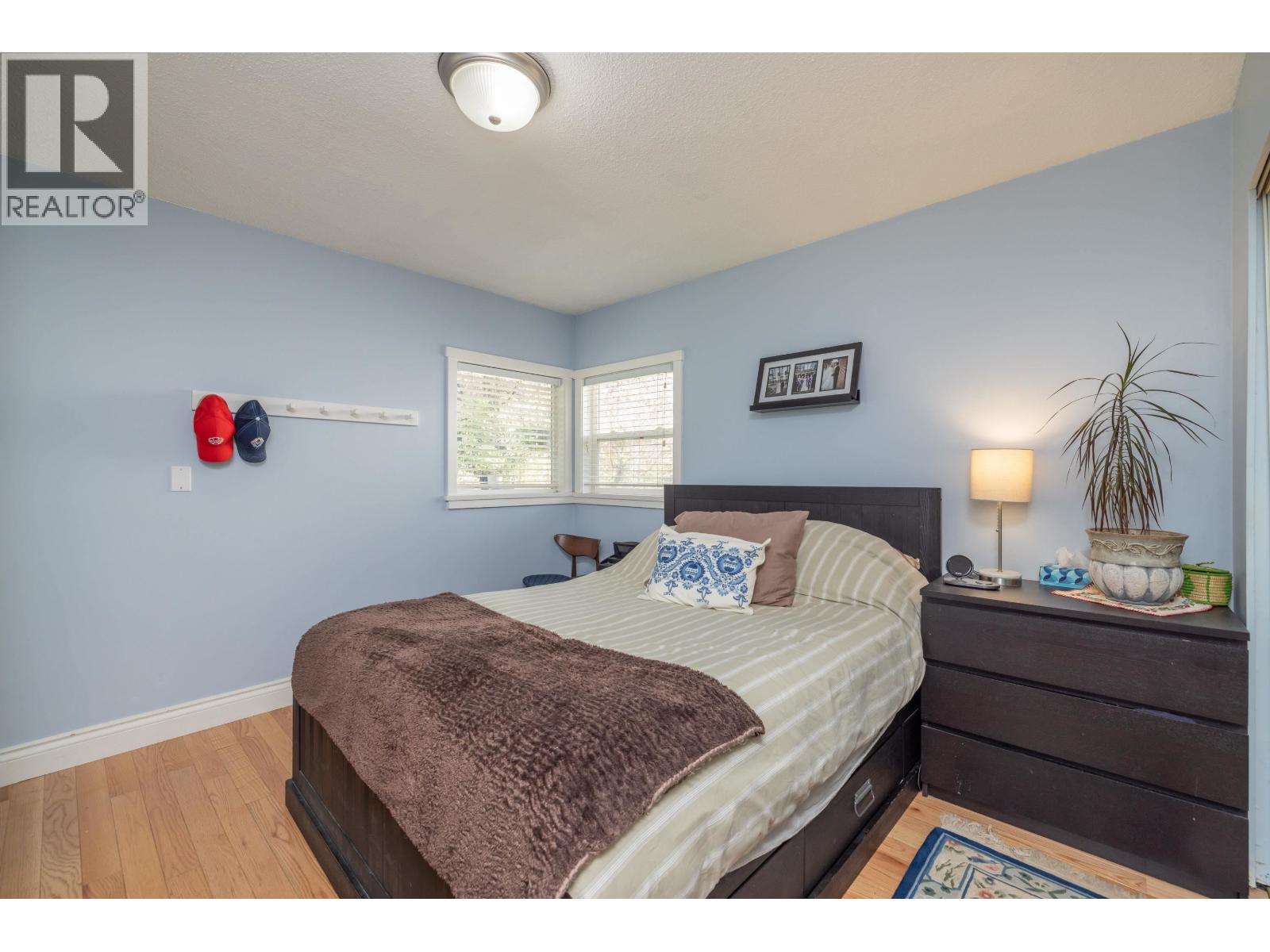 1119 Cloverley Street, North Vancouver, British Columbia  V7L 1N7 - Photo 10 - R3113955