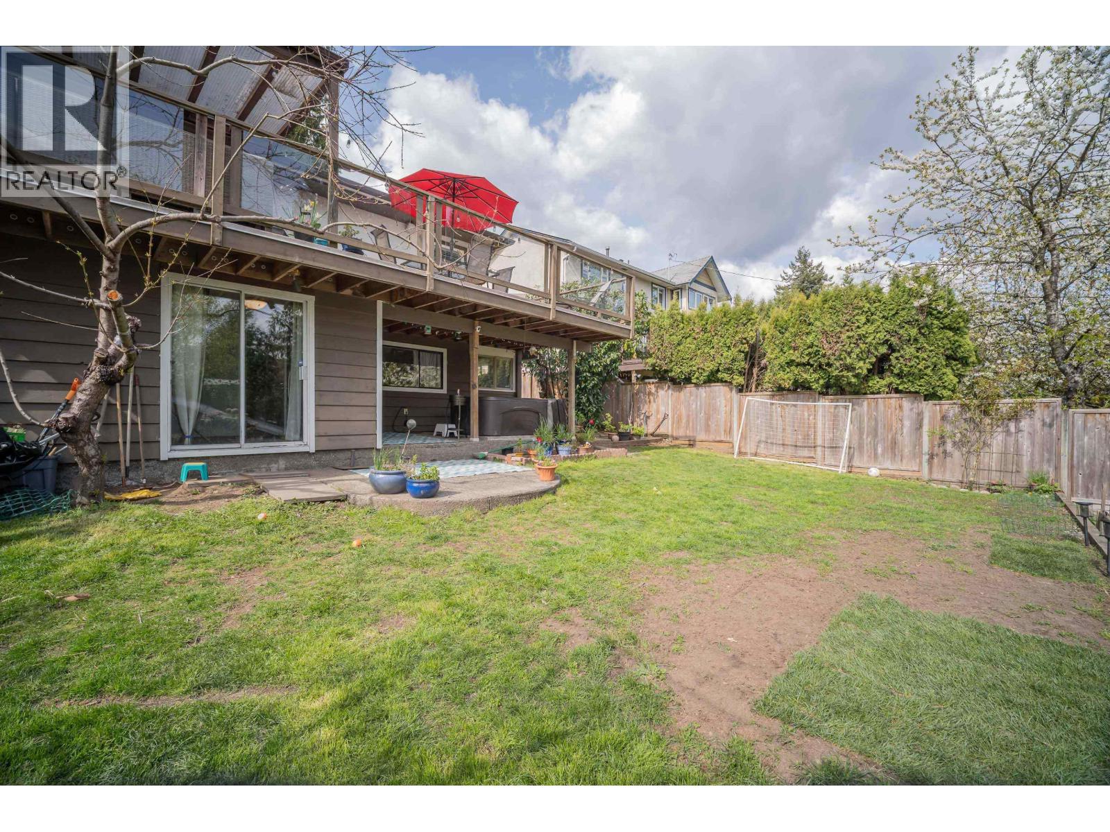 1119 Cloverley Street, North Vancouver, British Columbia  V7L 1N7 - Photo 32 - R3113955