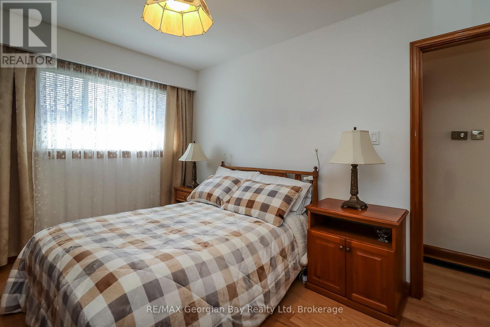 287 John Street, Midland, Ontario  L4R 2J6 - Photo 13 - S13025492