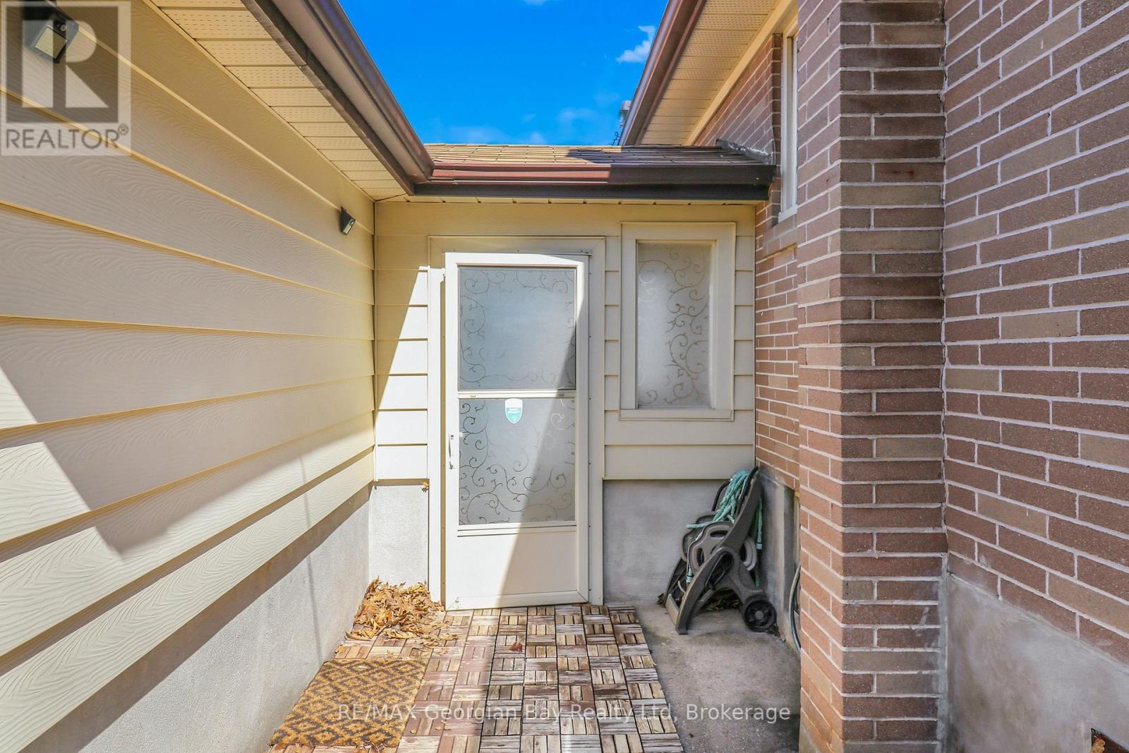 287 John Street, Midland, Ontario  L4R 2J6 - Photo 32 - S13025492