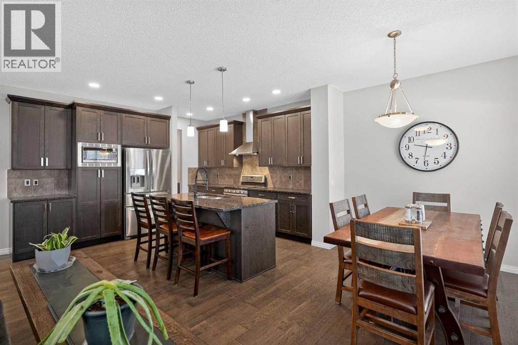 20 Mount Rae Terrace, Okotoks, Alberta  T1S 0M6 - Photo 5 - A2303677