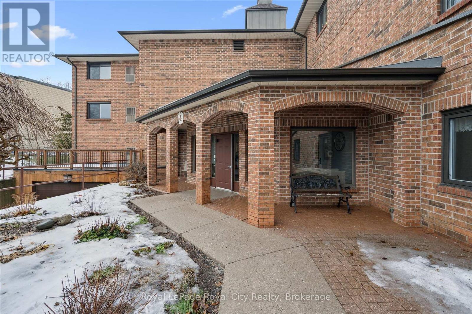 206 - 4 Albert Street, Cambridge, Ontario  N1R 3M4 - Photo 3 - X13025532