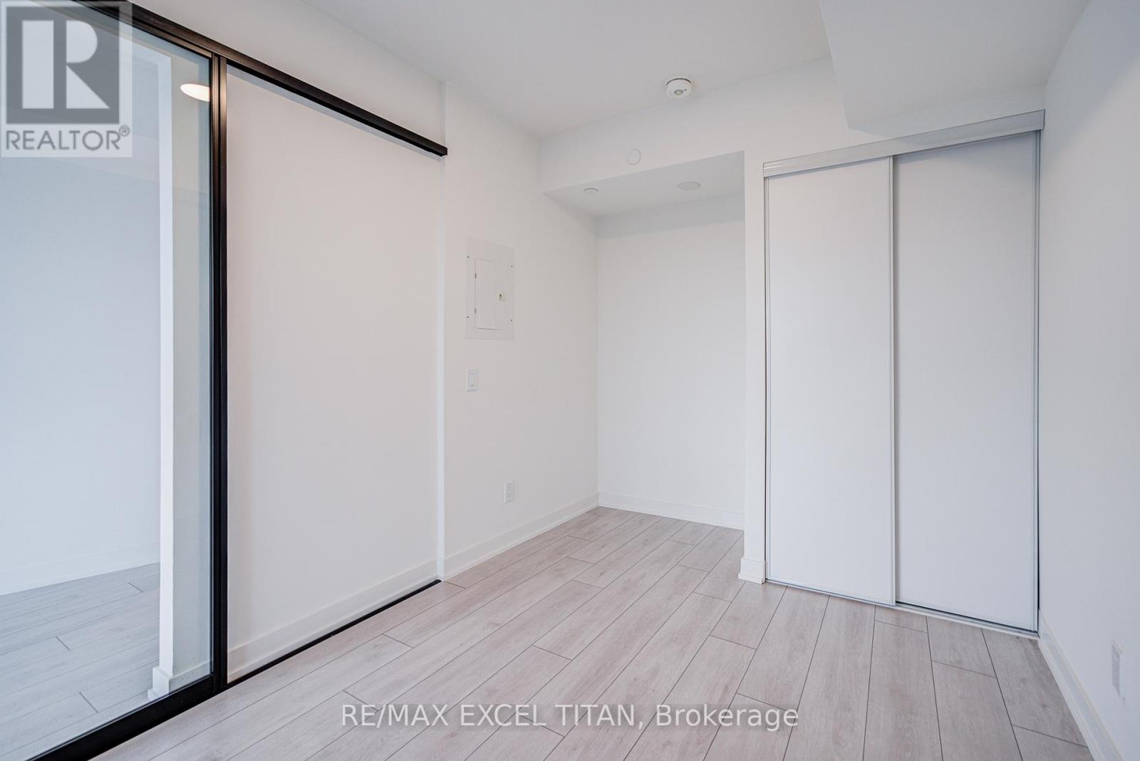 503 - 5 Lakeview Avenue, Toronto, Ontario  M6J 0H3 - Photo 24 - C13025446