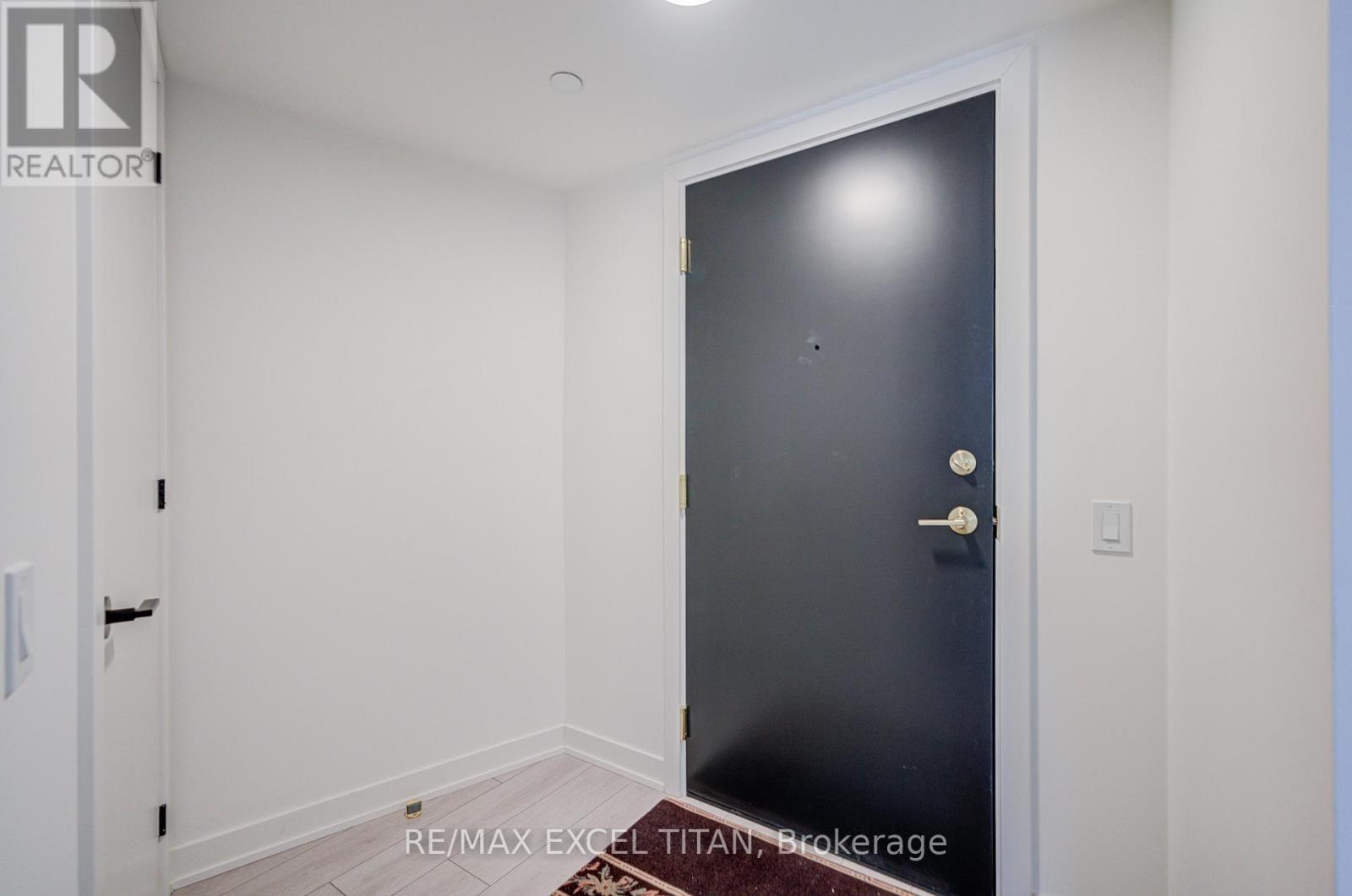 503 - 5 Lakeview Avenue, Toronto, Ontario  M6J 0H3 - Photo 4 - C13025446