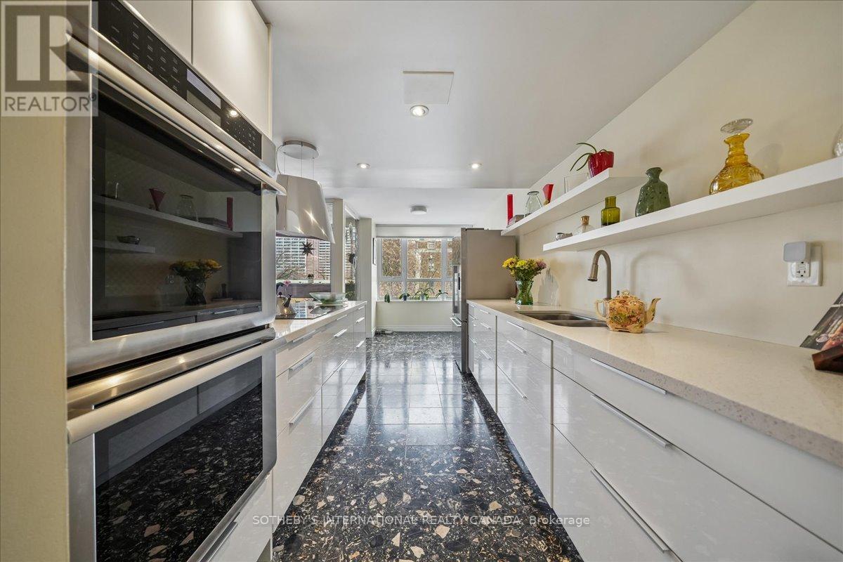 505 - 55 Wellesley Street E, Toronto, Ontario  M4Y 2T6 - Photo 12 - C13025500