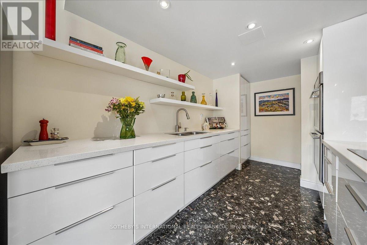 505 - 55 Wellesley Street E, Toronto, Ontario  M4Y 2T6 - Photo 14 - C13025500