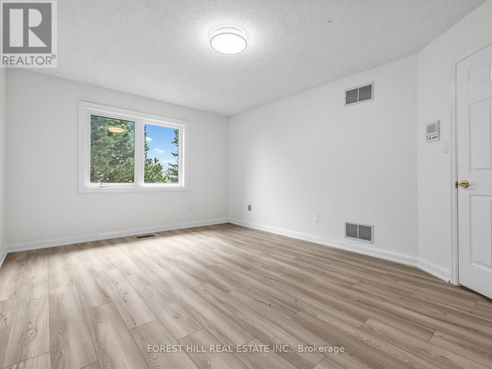 477 Cummer Avenue, Toronto, Ontario  M3A 3L2 - Photo 30 - C13025504