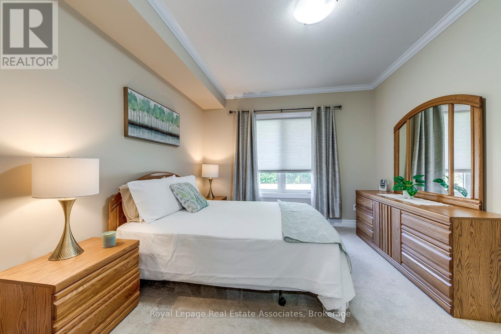 221 - 760 Woodhill Drive, Centre Wellington, Ontario  N1M 3W5 - Photo 15 - X12759276