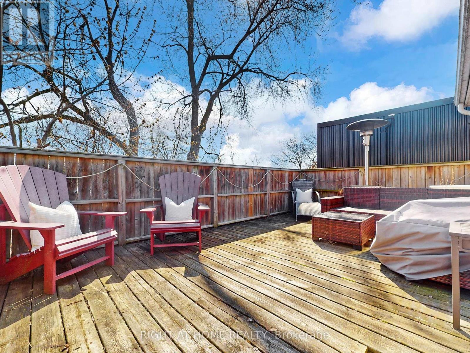 1021 Craven Road, Toronto, Ontario  M4J 4V7 - Photo 33 - E13025460