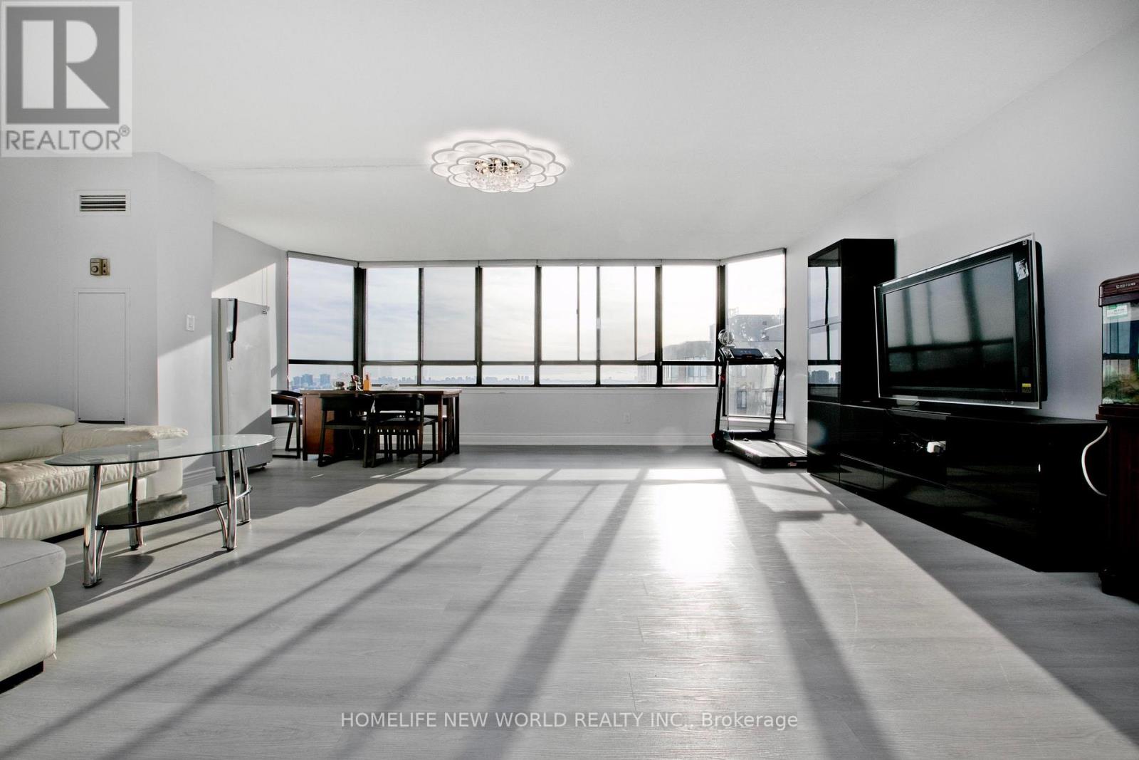 2117 - 75 Bamburgh Circle, Toronto, Ontario  M1W 3W1 - Photo 3 - E13025466