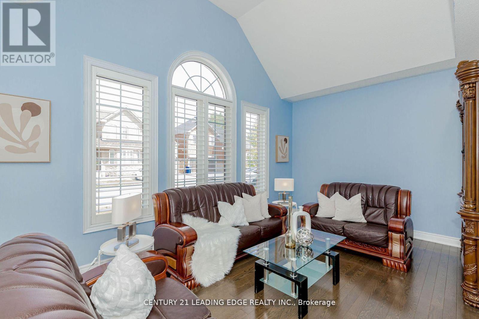 15 Alden Square, Ajax, Ontario  L1T 4Z2 - Photo 10 - E13025498