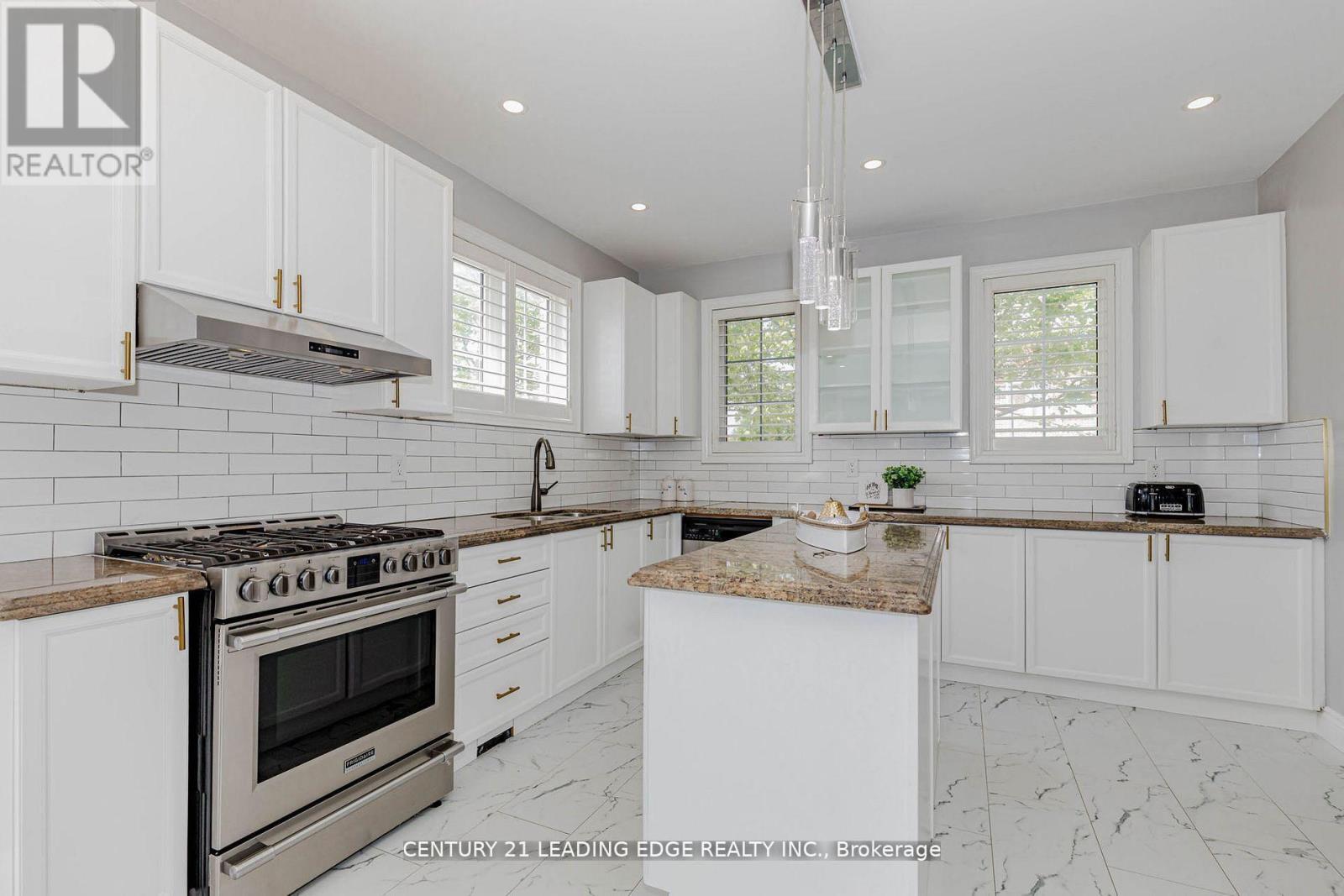 15 Alden Square, Ajax, Ontario  L1T 4Z2 - Photo 15 - E13025498