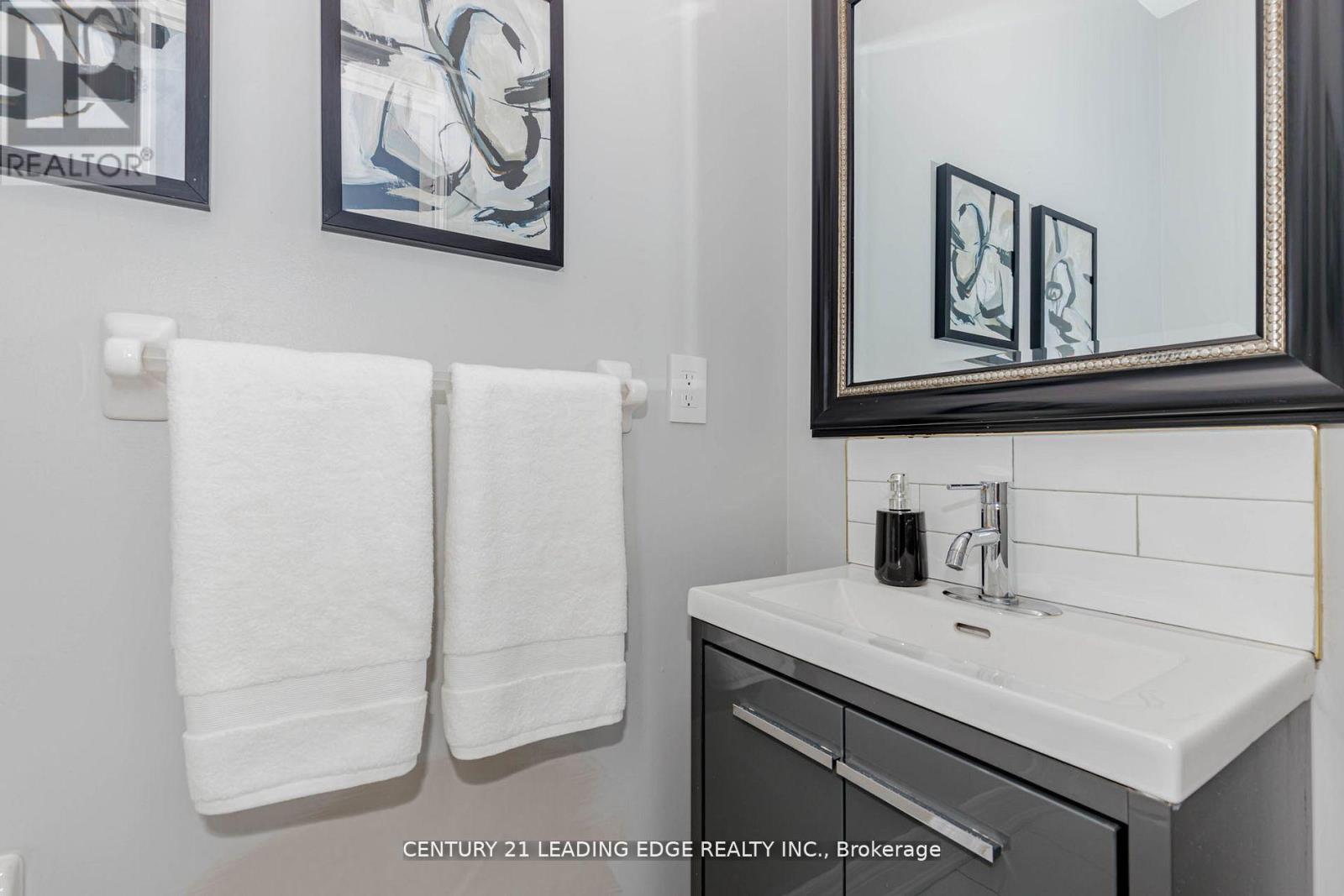 15 Alden Square, Ajax, Ontario  L1T 4Z2 - Photo 18 - E13025498