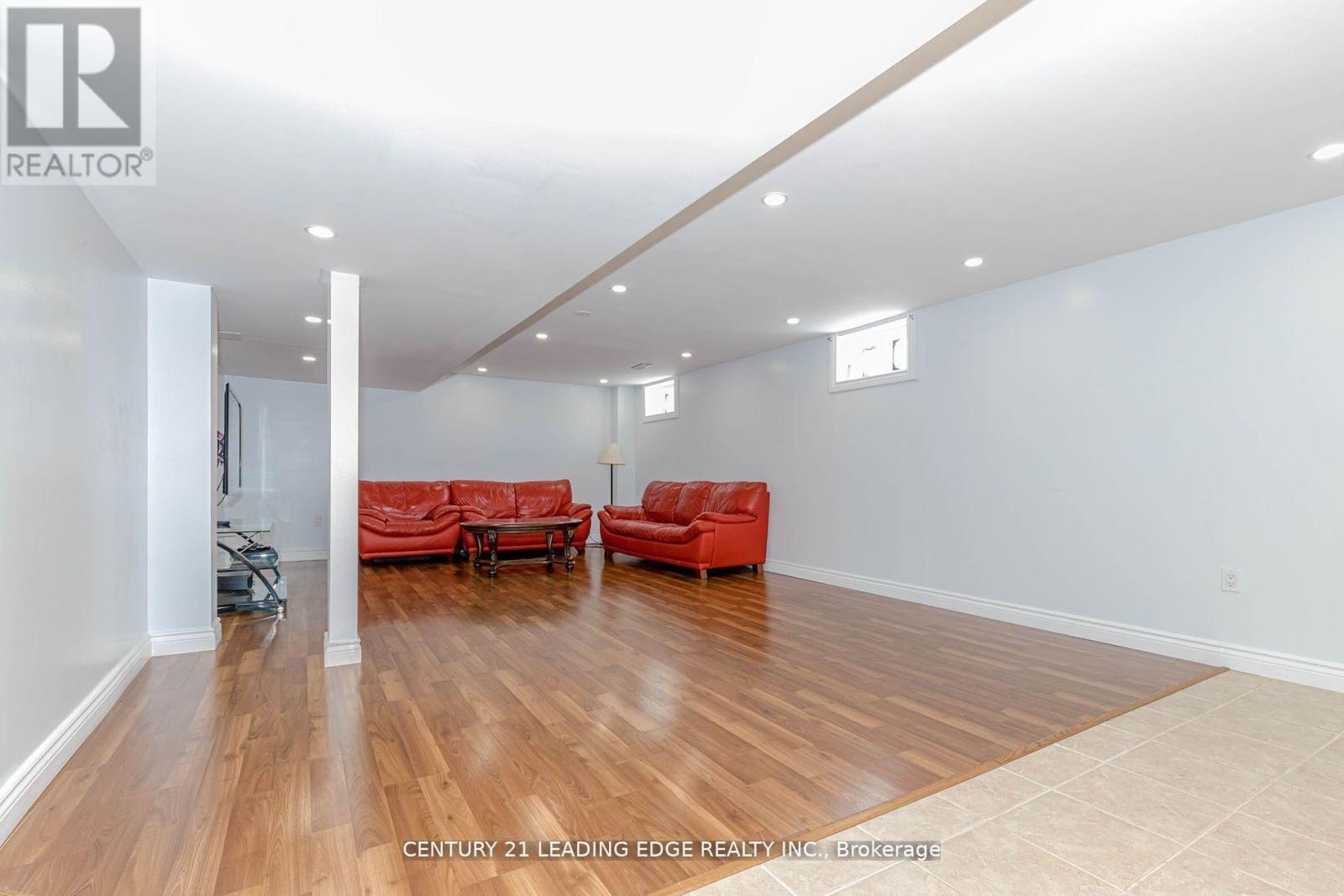 15 Alden Square, Ajax, Ontario  L1T 4Z2 - Photo 37 - E13025498