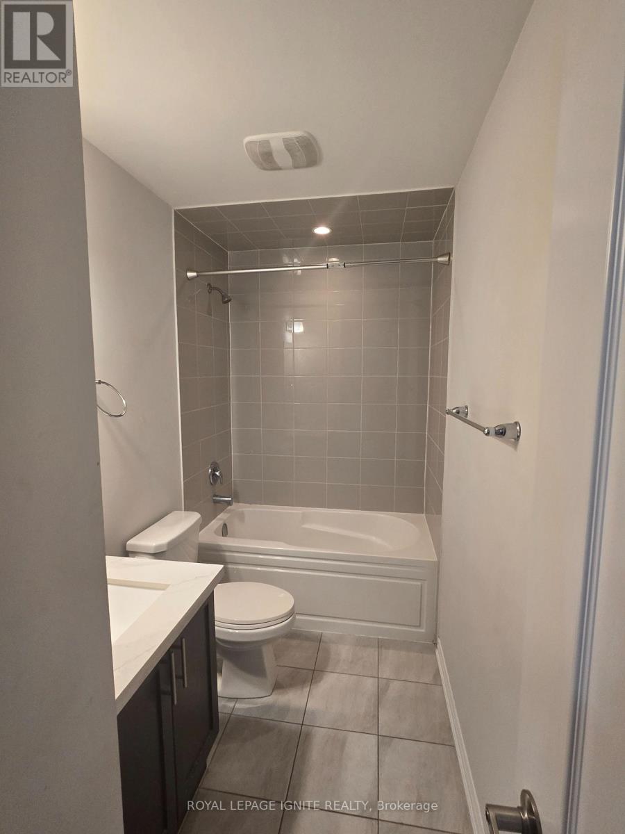 51 Great Gabe Crescent, Oshawa, Ontario  L1L 0G6 - Photo 8 - E13025528