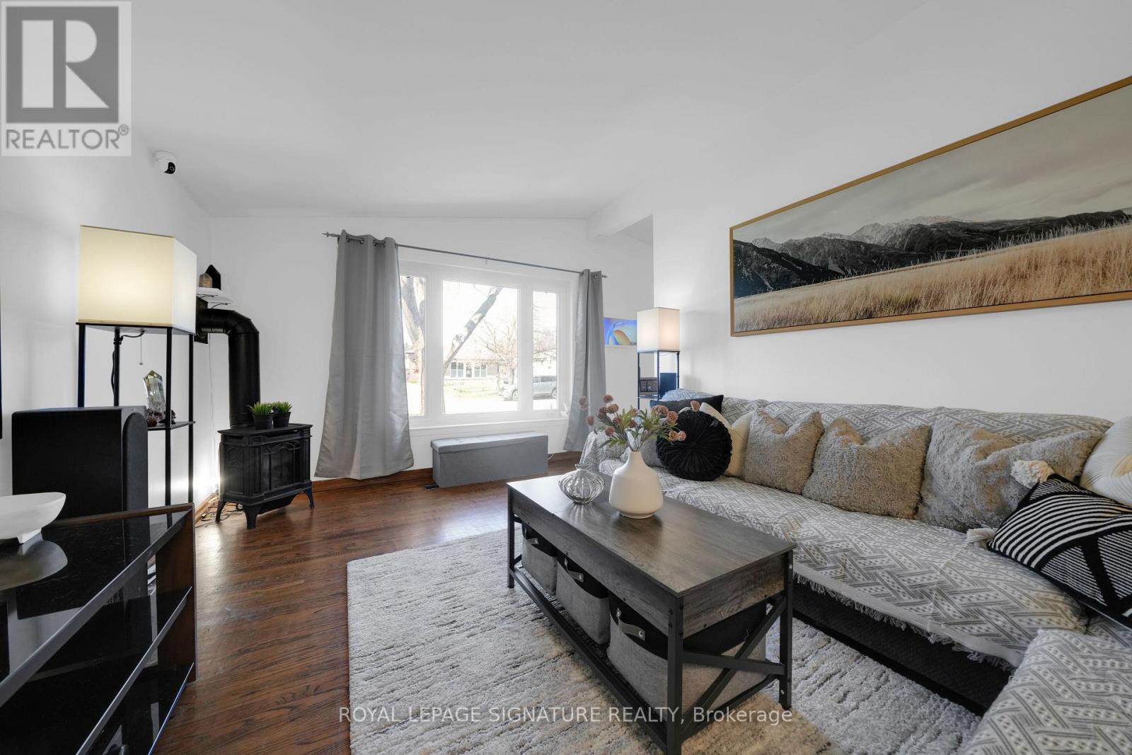 821 Krosno Boulevard, Pickering, Ontario  L1W 1G7 - Photo 6 - E13025570