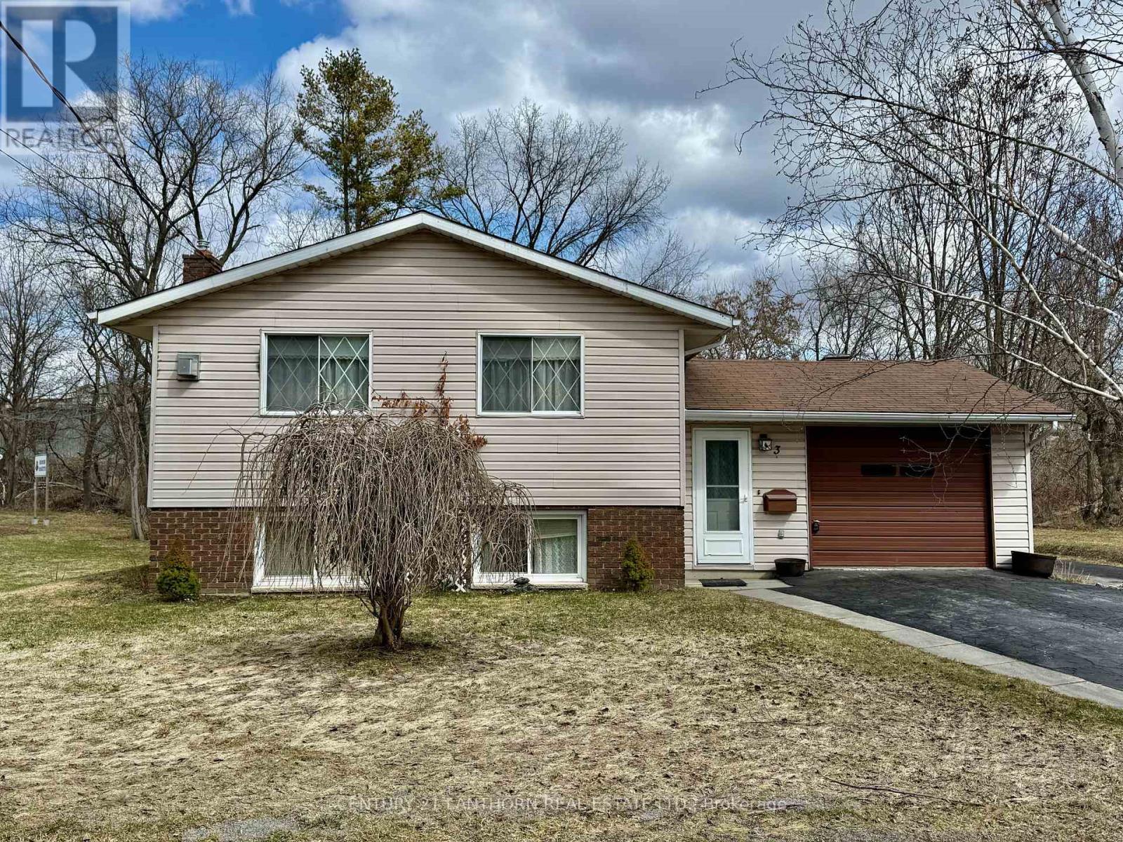 3 Champlain Street, Centre Hastings, Ontario  K0K 2K0 - Photo 1 - X12828472