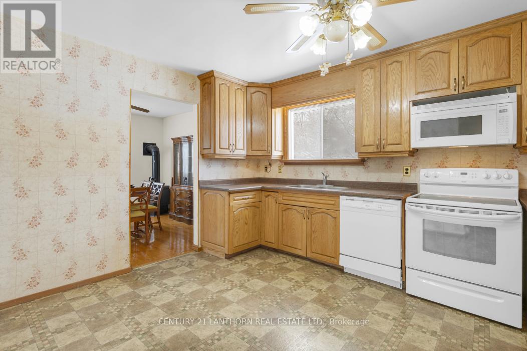 3 Champlain Street, Centre Hastings, Ontario  K0K 2K0 - Photo 13 - X12828472