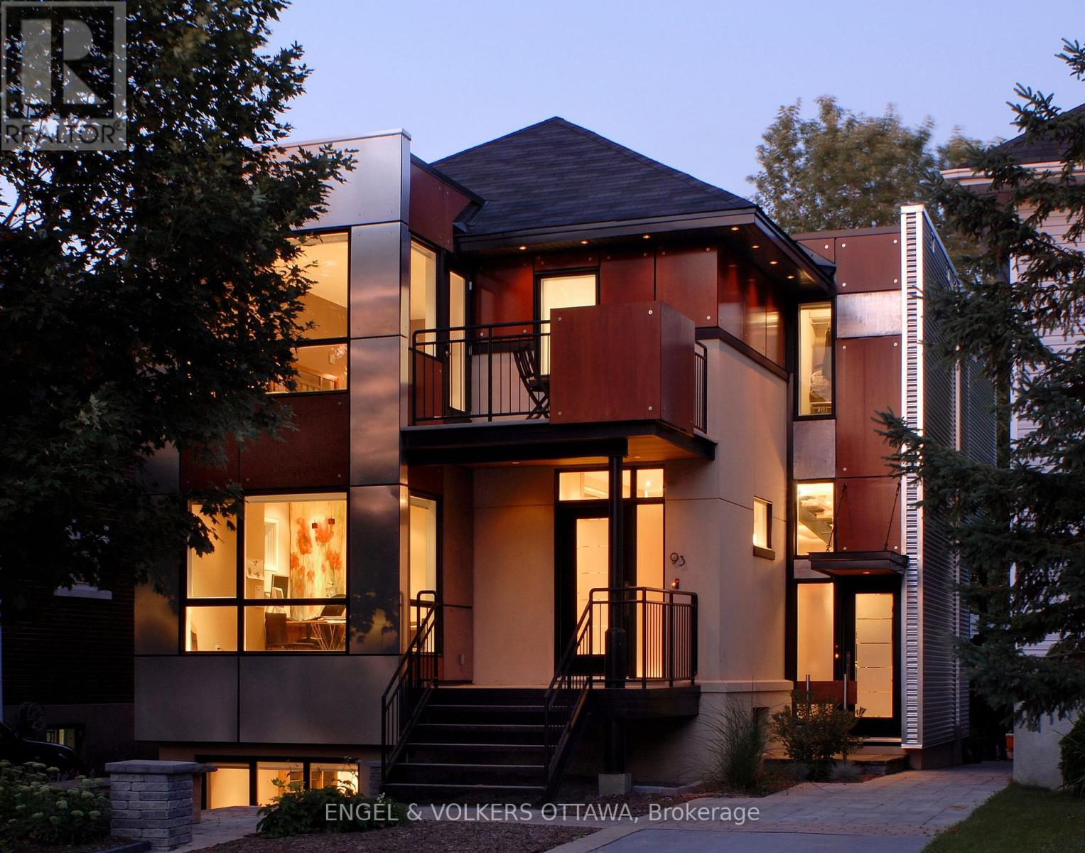 93 Gilchrist Avenue, Ottawa, Ontario  K1Y 0M9 - Photo 2 - X13003040