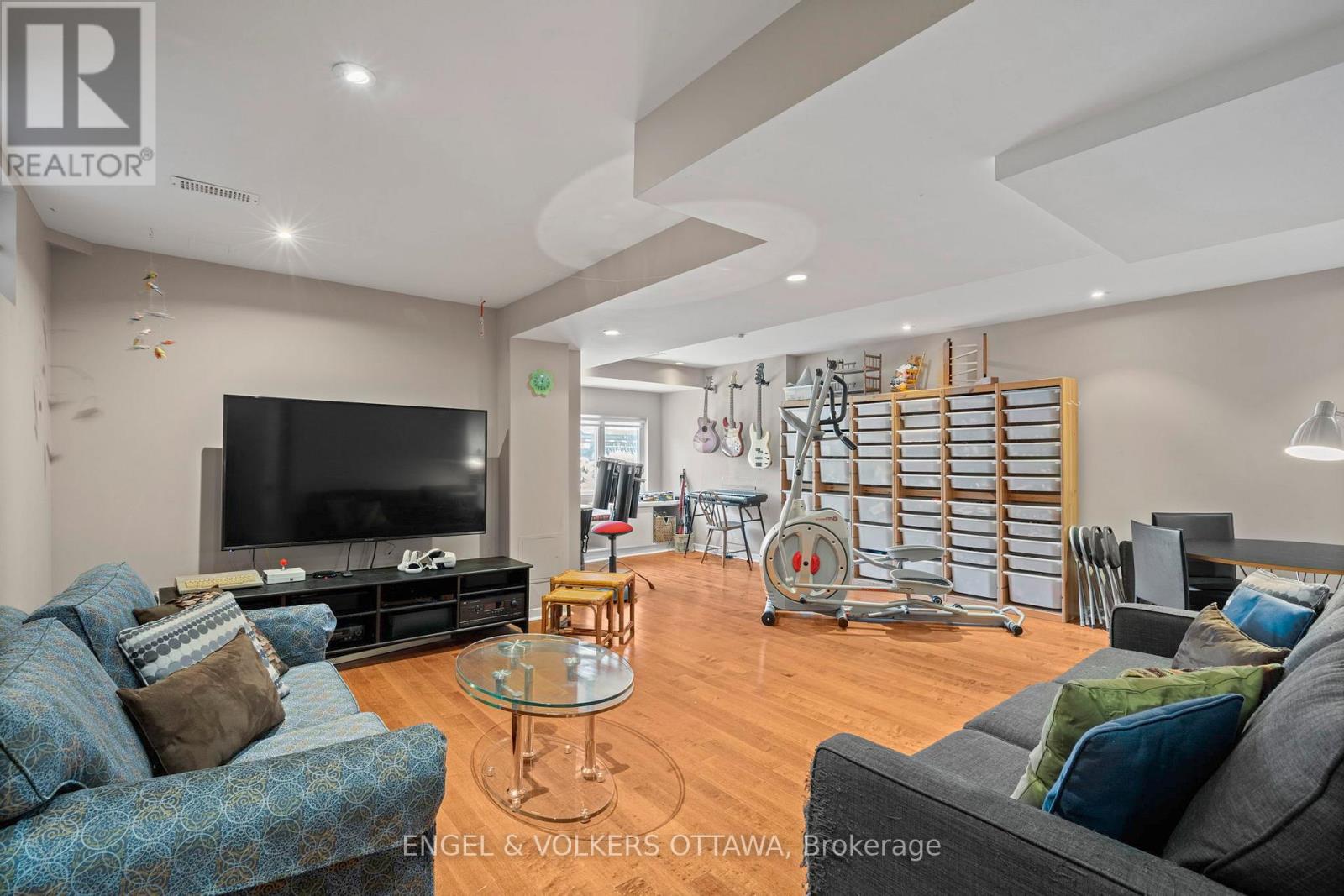 93 Gilchrist Avenue, Ottawa, Ontario  K1Y 0M9 - Photo 39 - X13003040