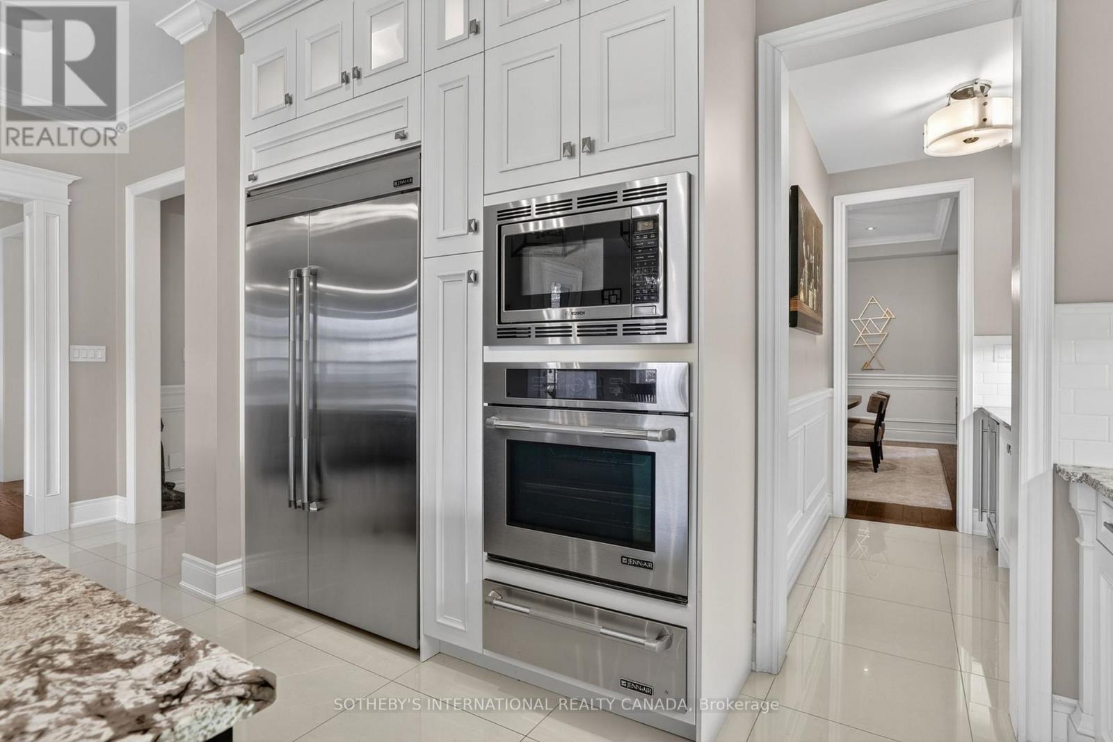 80 Elm Grove Avenue, Richmond Hill, Ontario  L4E 2W7 - Photo 10 - N13025484