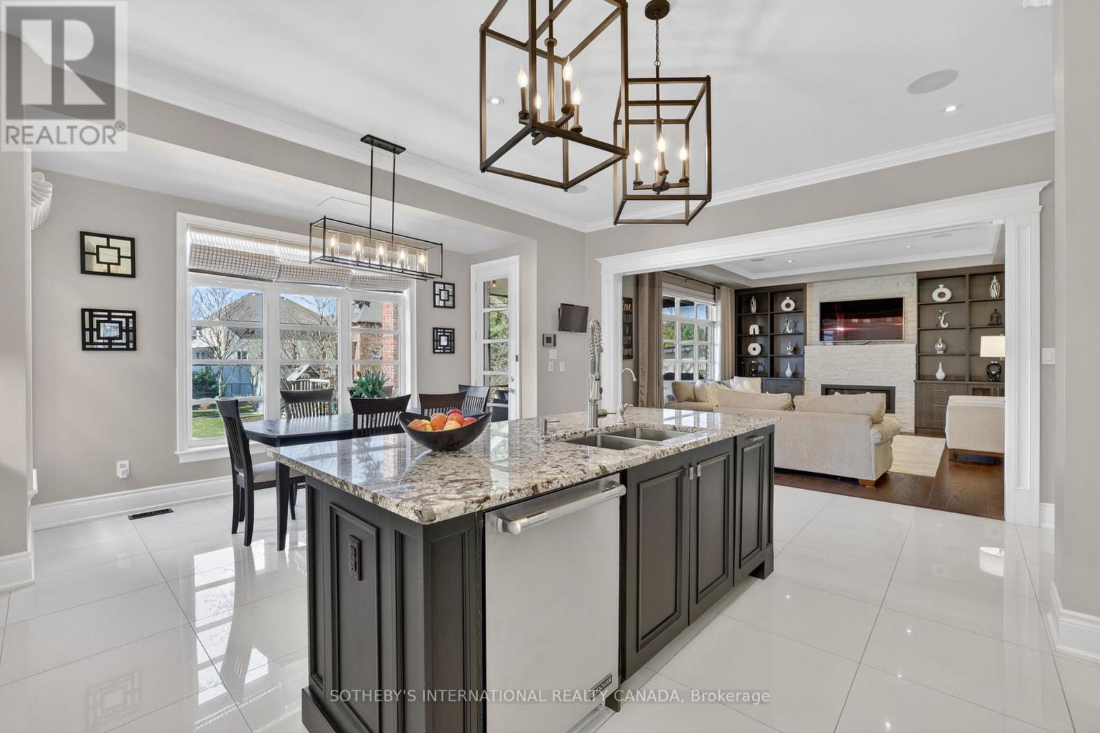 80 Elm Grove Avenue, Richmond Hill, Ontario  L4E 2W7 - Photo 11 - N13025484