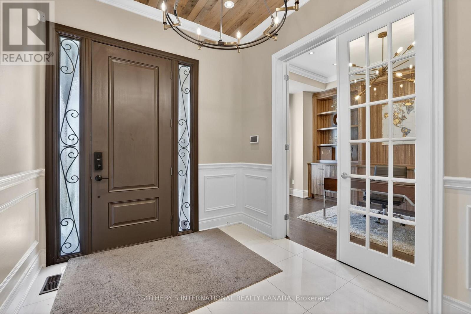 80 Elm Grove Avenue, Richmond Hill, Ontario  L4E 2W7 - Photo 3 - N13025484