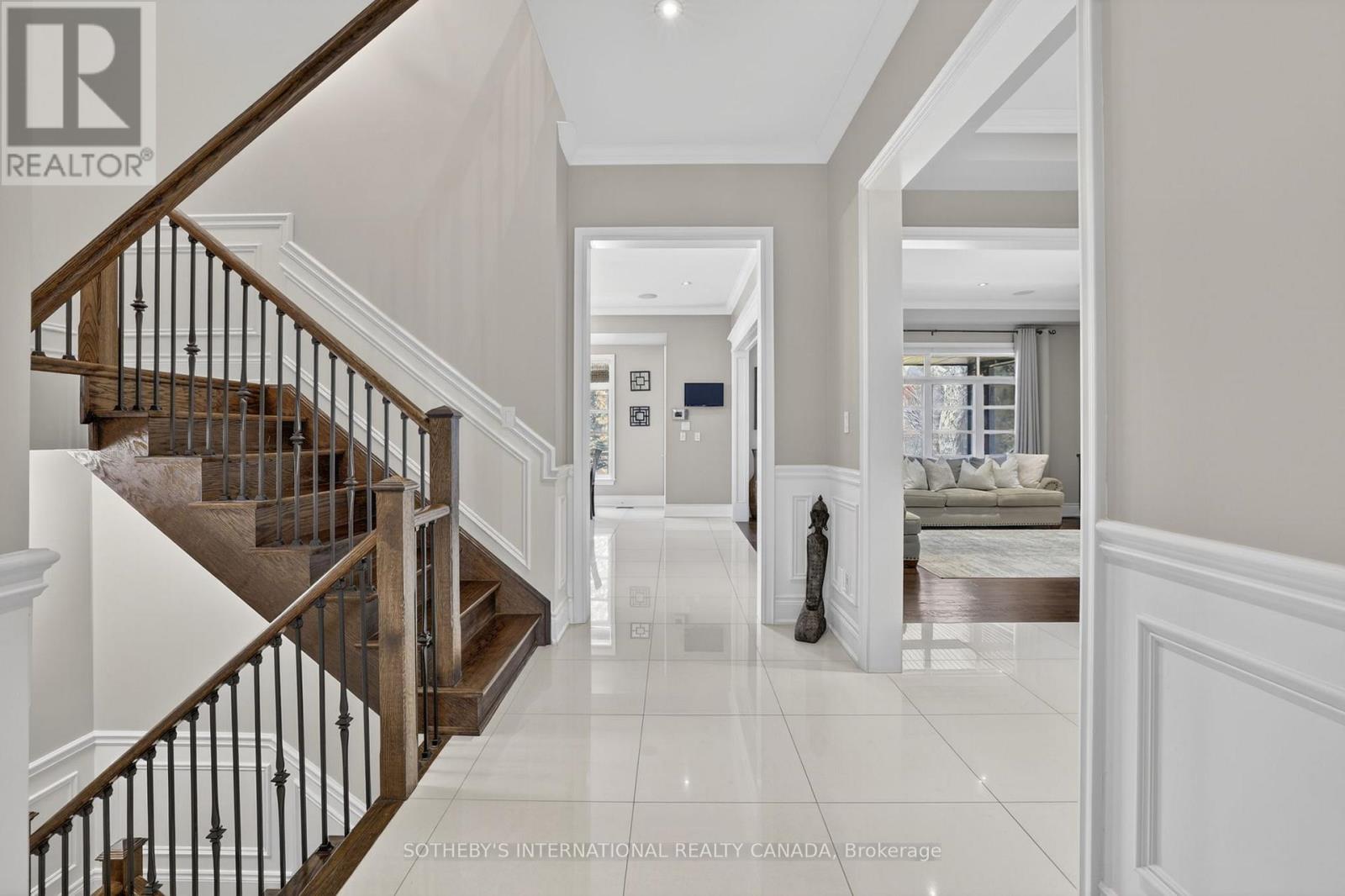 80 Elm Grove Avenue, Richmond Hill, Ontario  L4E 2W7 - Photo 5 - N13025484