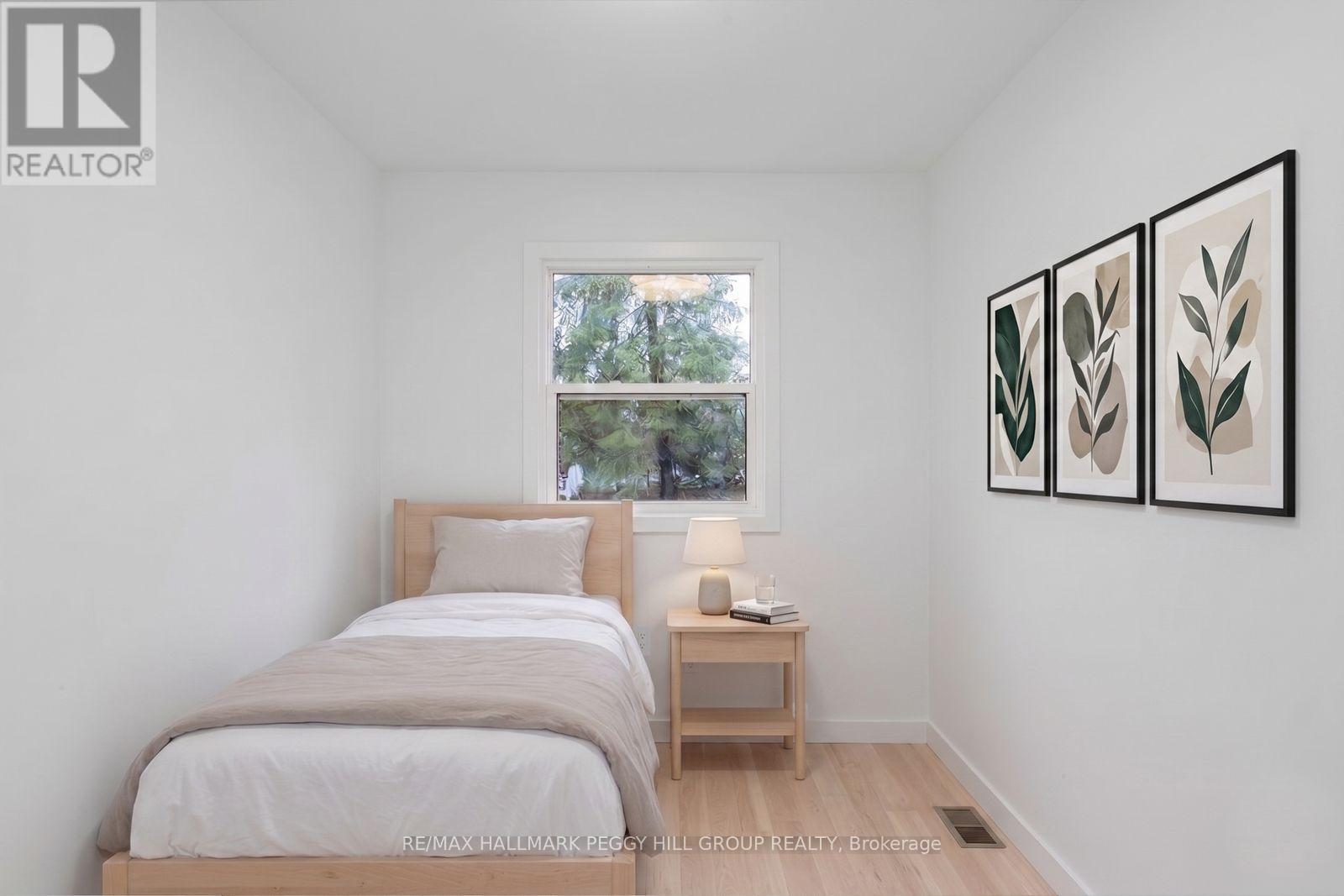 15 Cherrywood Lane, Innisfil, Ontario  L9S 1M9 - Photo 8 - N13025544