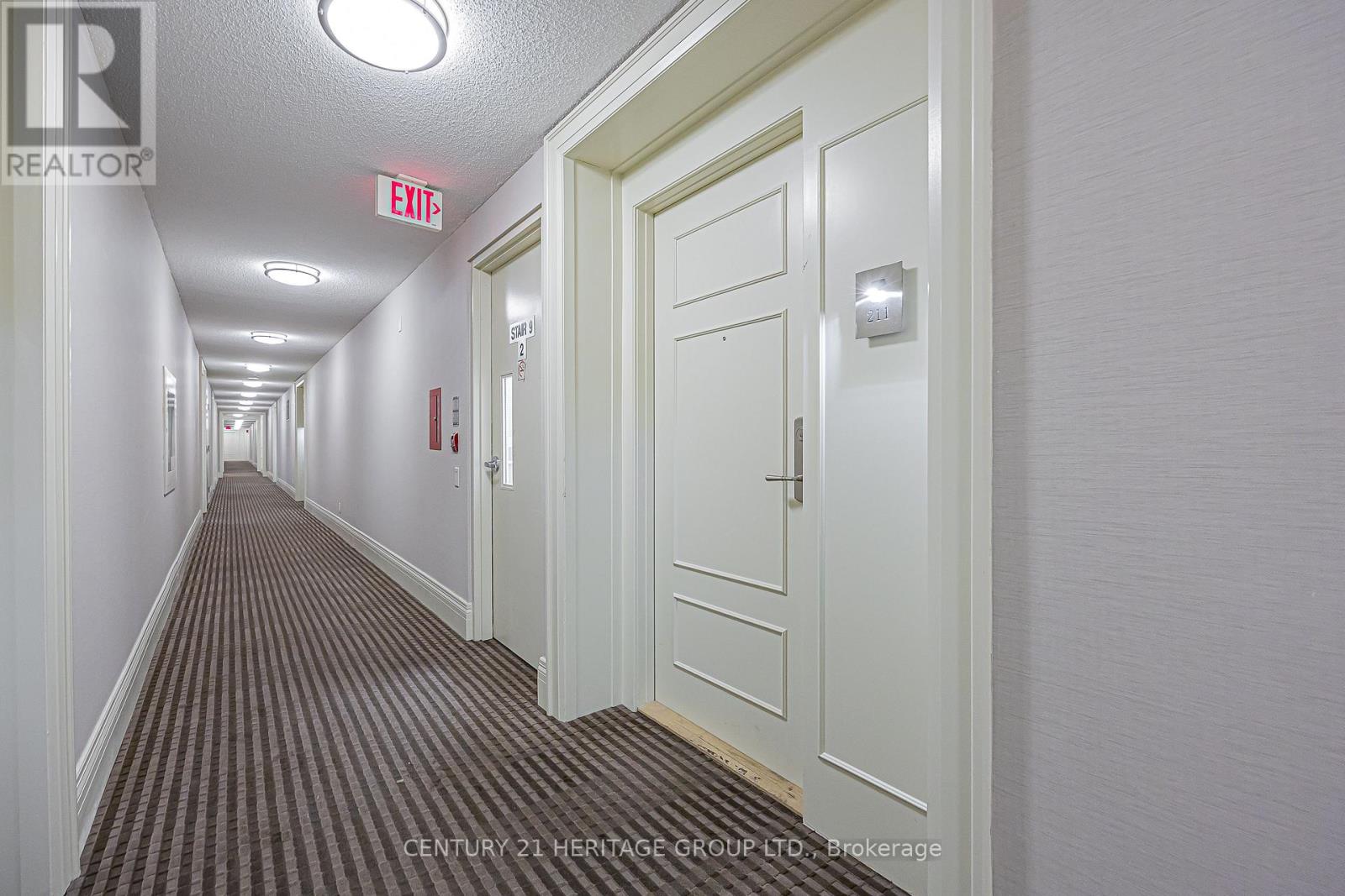 211 - 310 Red Maple Road, Richmond Hill, Ontario  L4C 0T7 - Photo 3 - N13025550