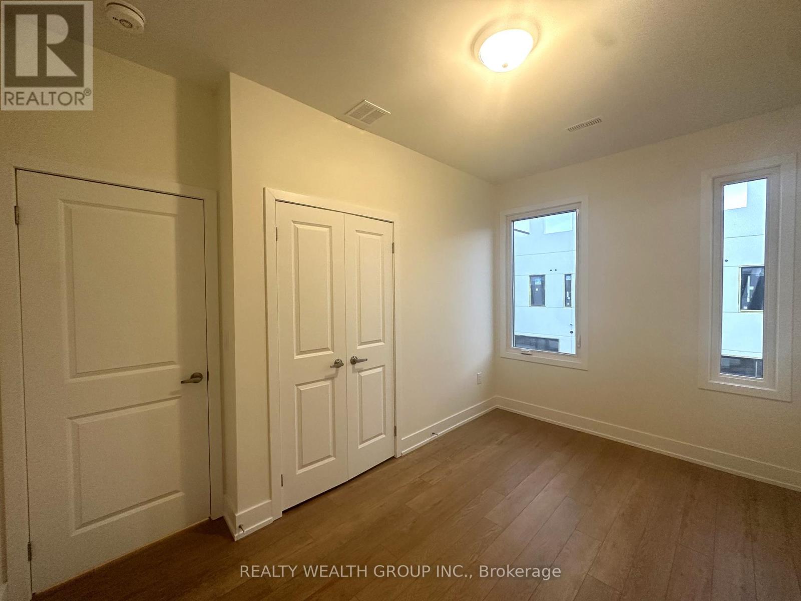 15 Mariner's Pier Way, Orillia, Ontario  L3V 8P4 - Photo 14 - S13025468