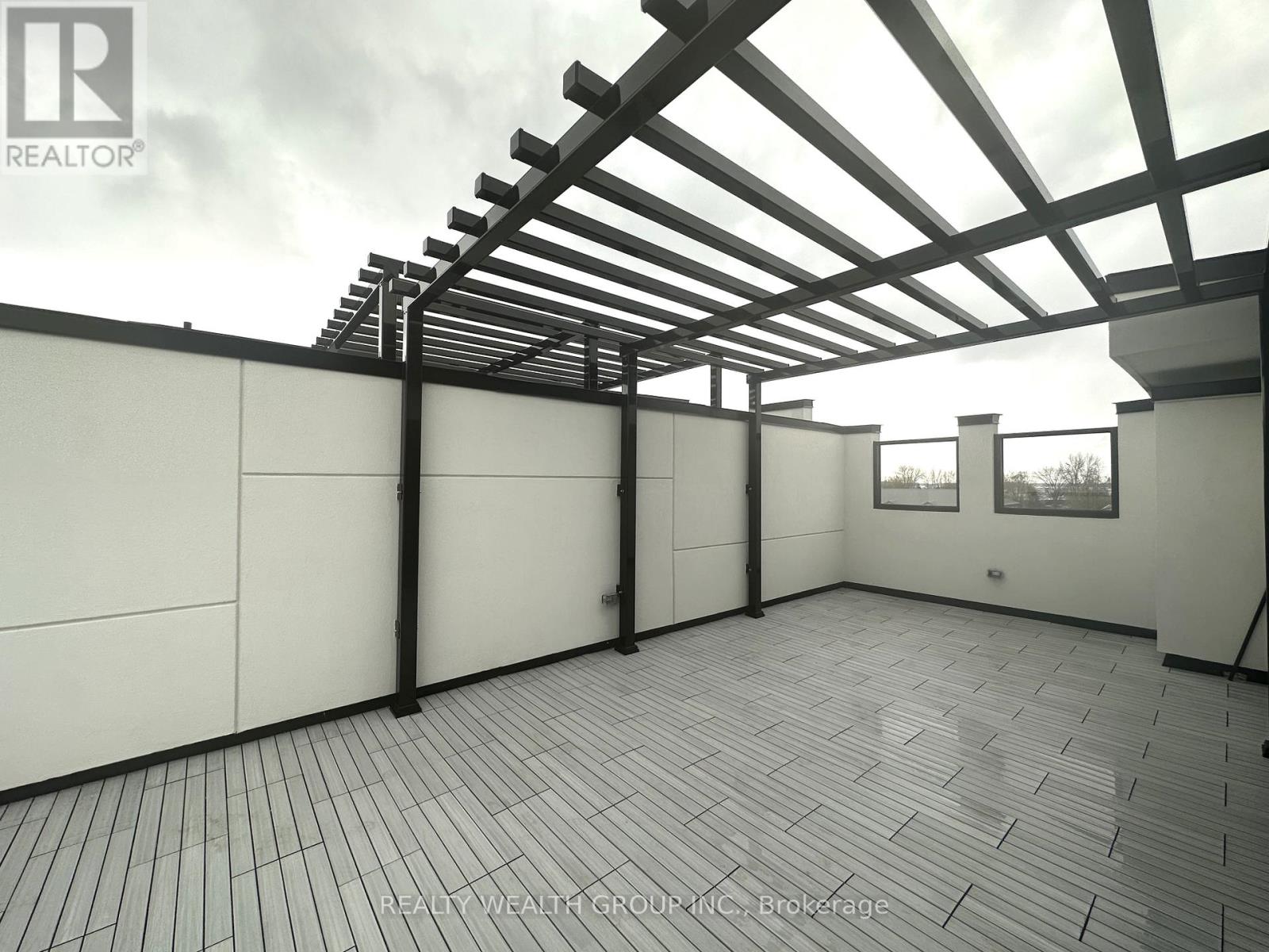 15 Mariner's Pier Way, Orillia, Ontario  L3V 8P4 - Photo 2 - S13025468