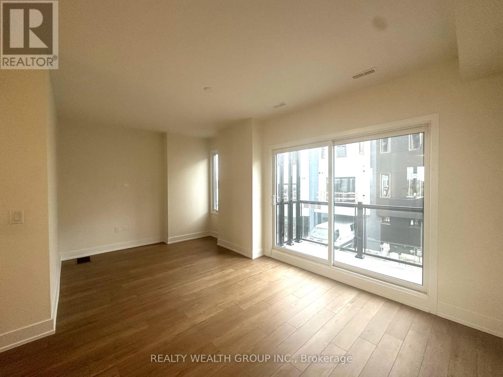 15 Mariner's Pier Way, Orillia, Ontario  L3V 8P4 - Photo 8 - S13025468