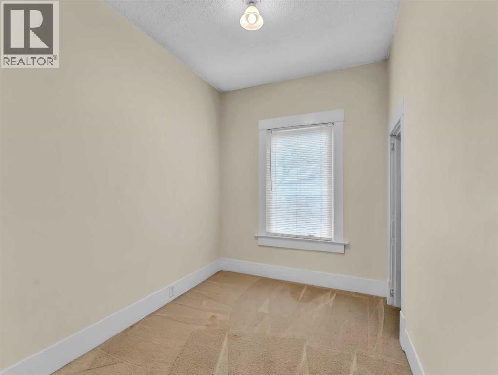 102 4 Street Sw, Medicine Hat, Alberta  T1A 4E3 - Photo 17 - A2298810