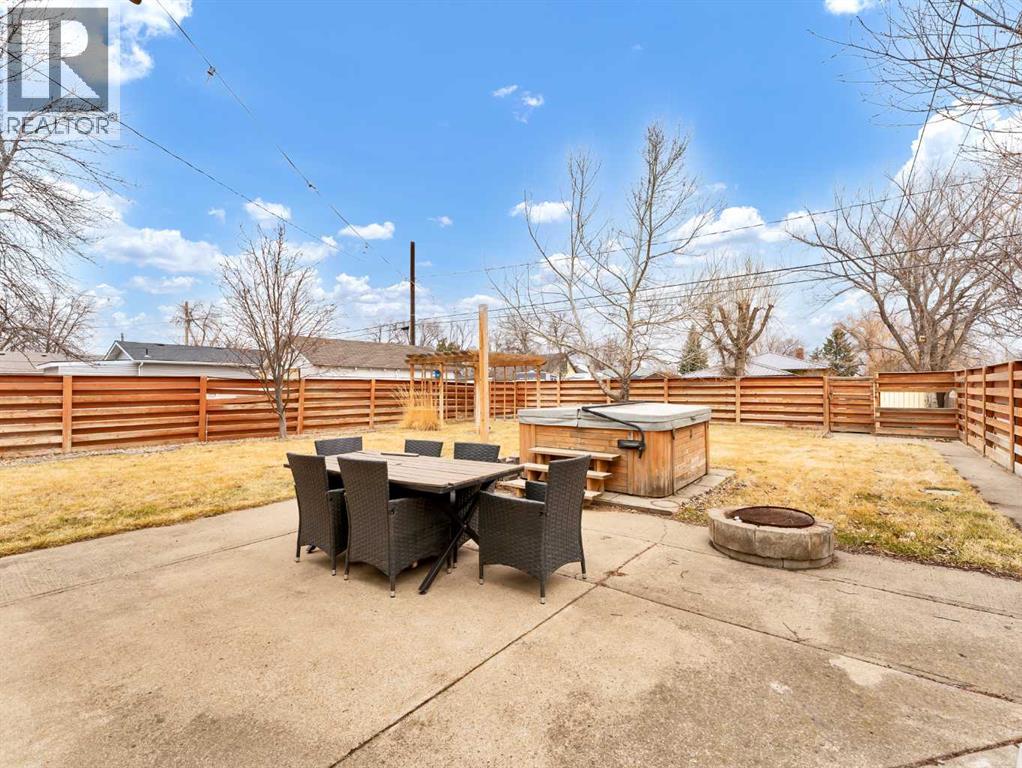 102 4 Street Sw, Medicine Hat, Alberta  T1A 4E3 - Photo 28 - A2298810